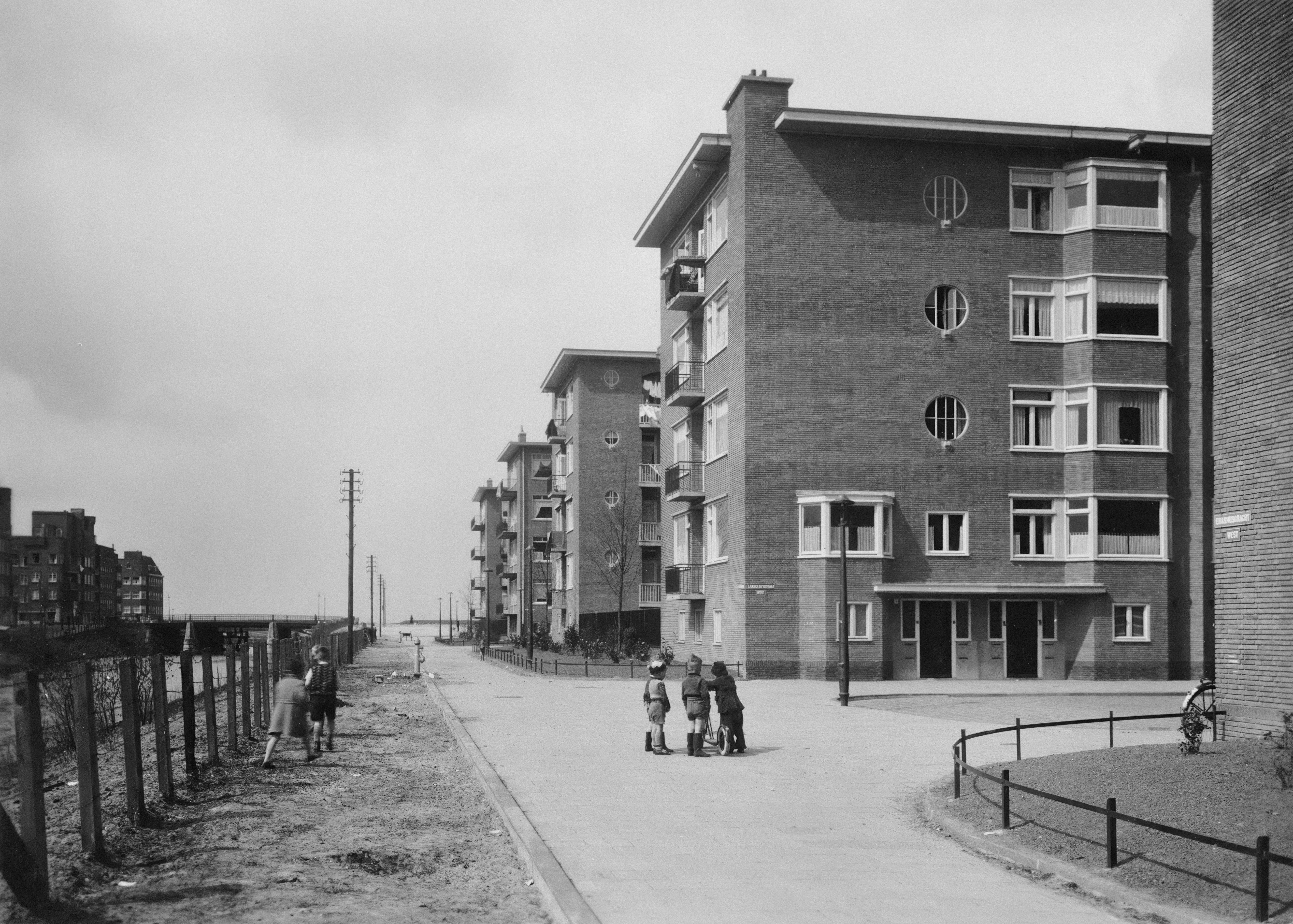 Photo by amsterdamcityarchives