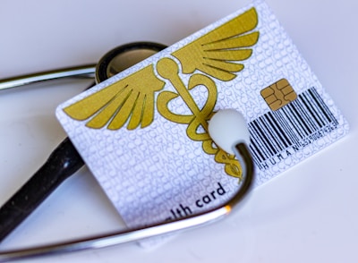 A pair of scissors sitting on top of a white table