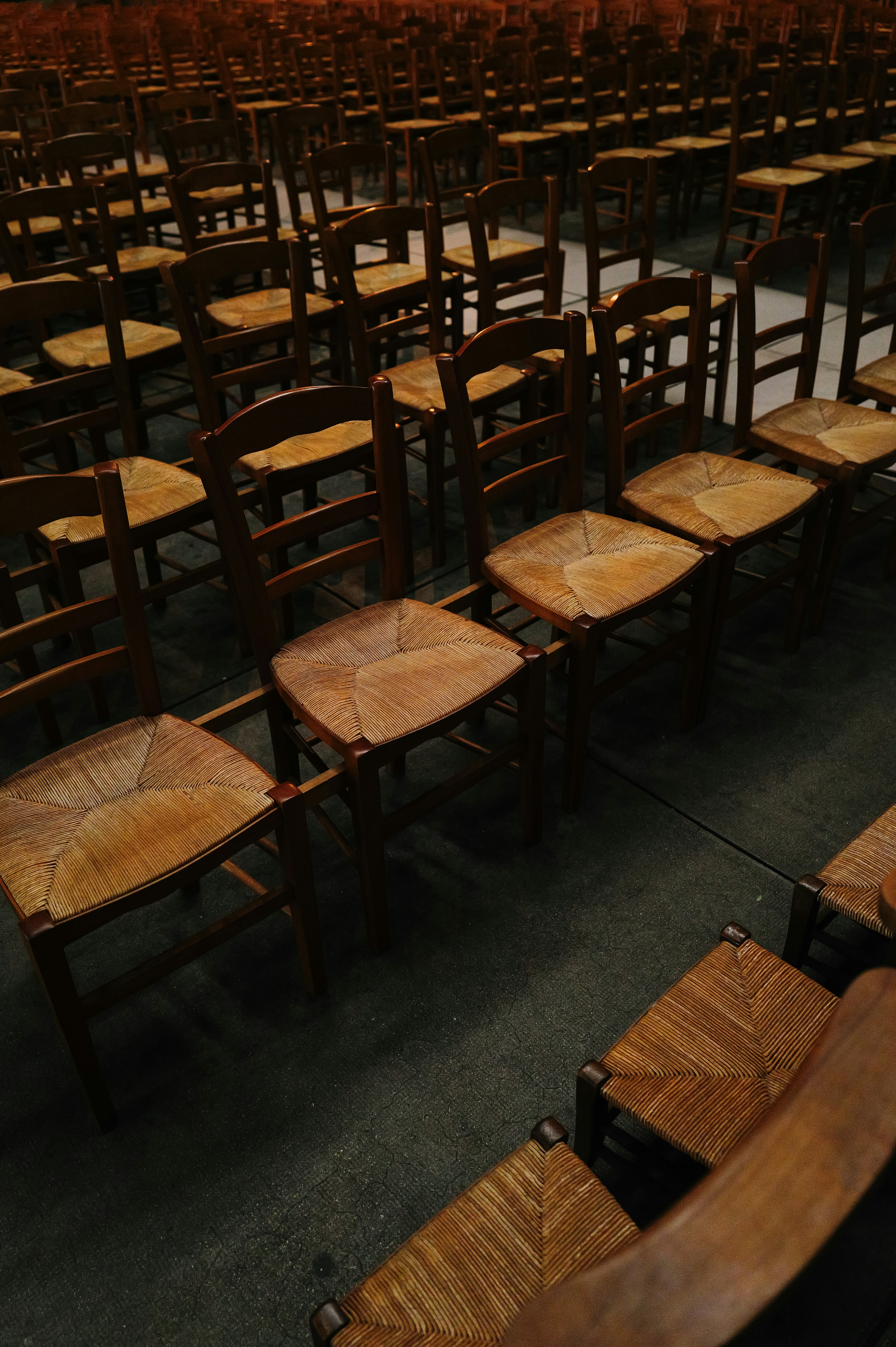 Photo by adrienolichon