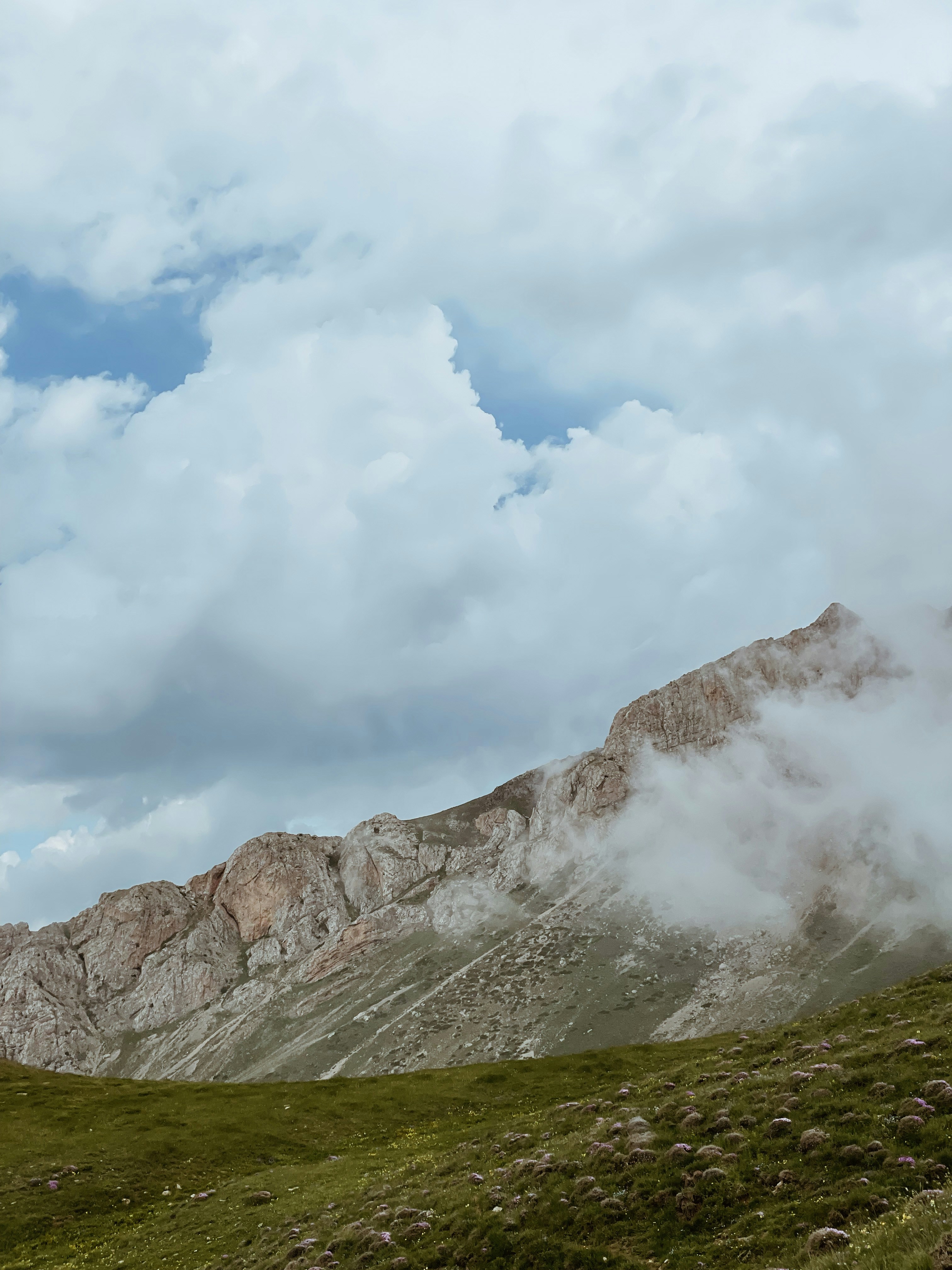 Photo by farshidroohi