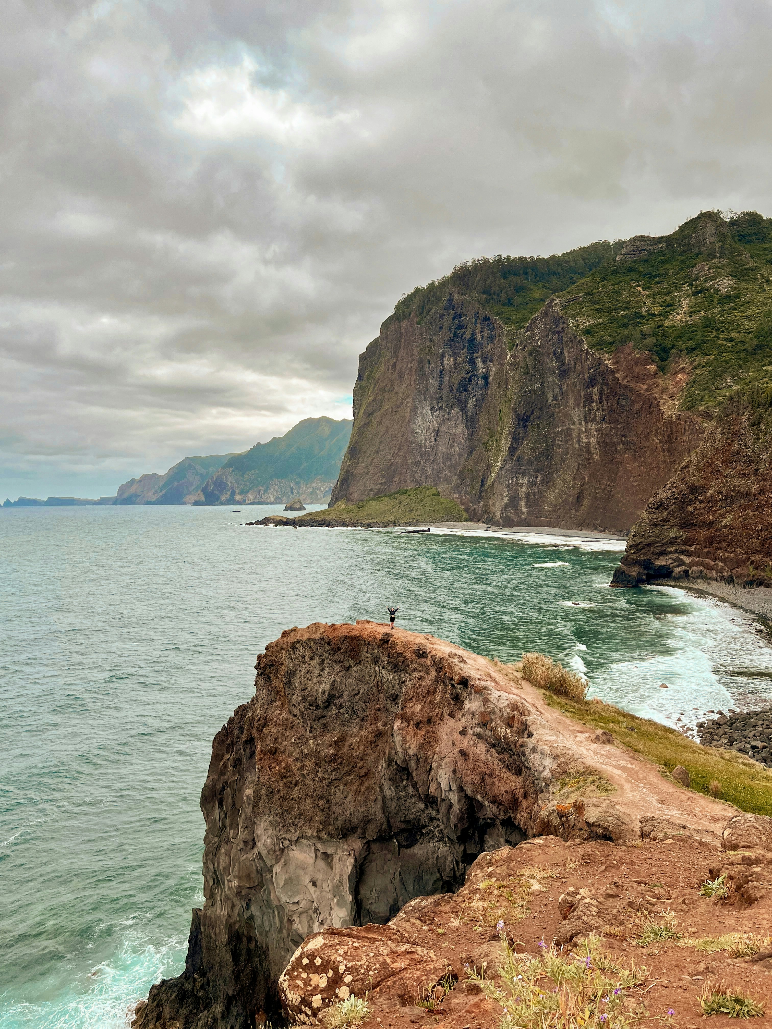 Photo by alexandradarlau