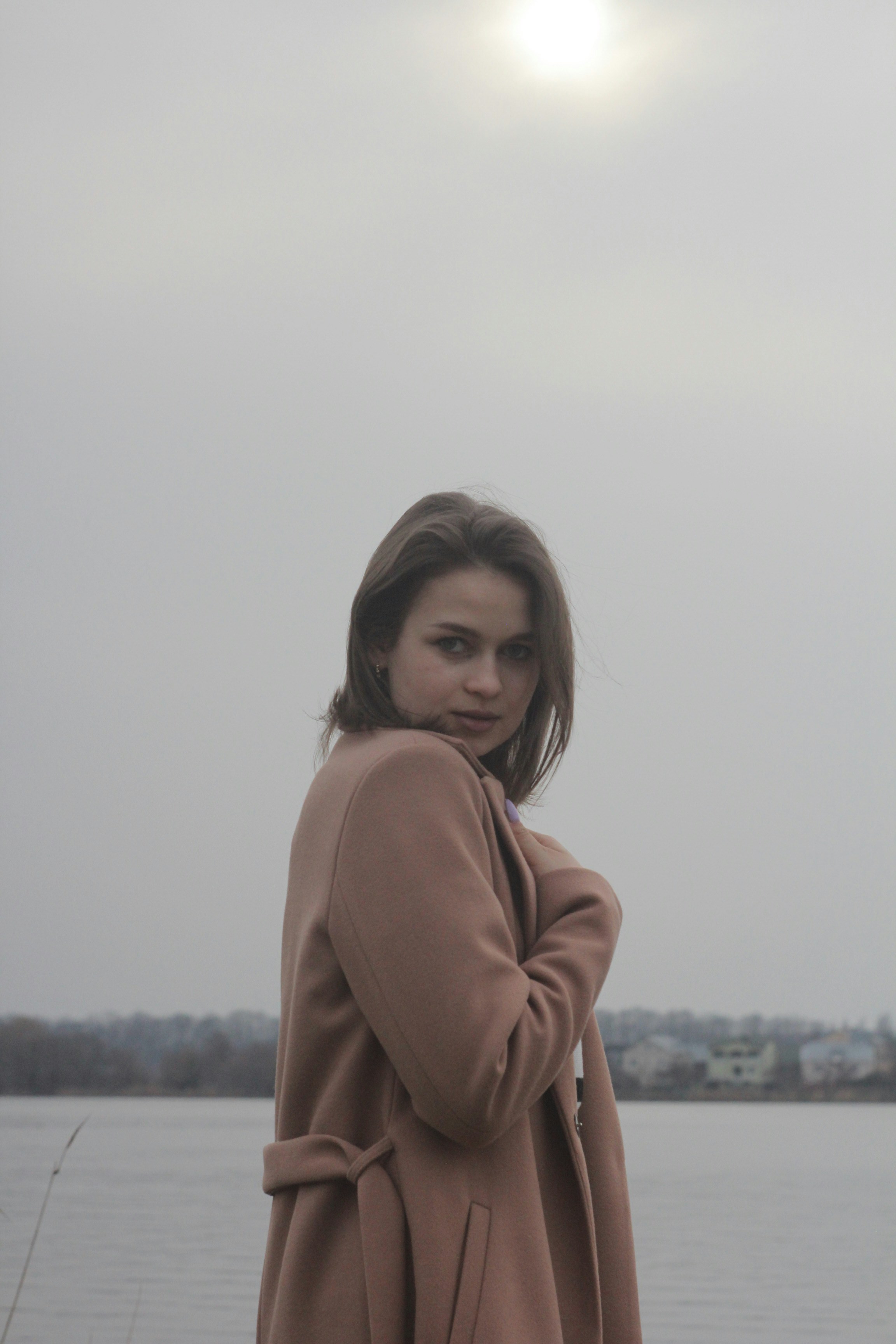 Lezbiyenlar kurashi porno videolarini tomosha qiling