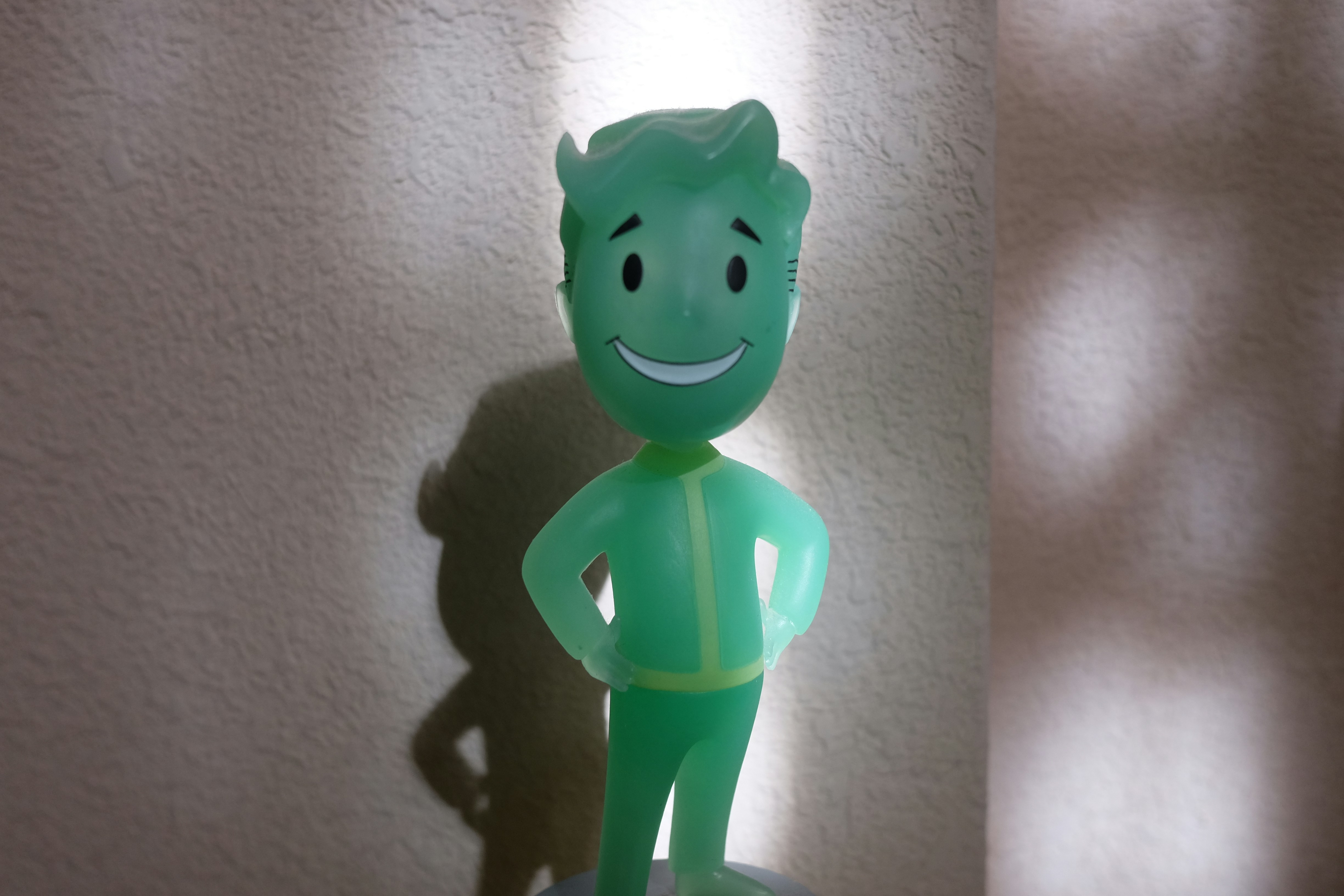 《辐射》第二季收视下滑但仍是亚马逊史上最佳之一，金点网络深度解析-金点网络-全网资源,一网打尽