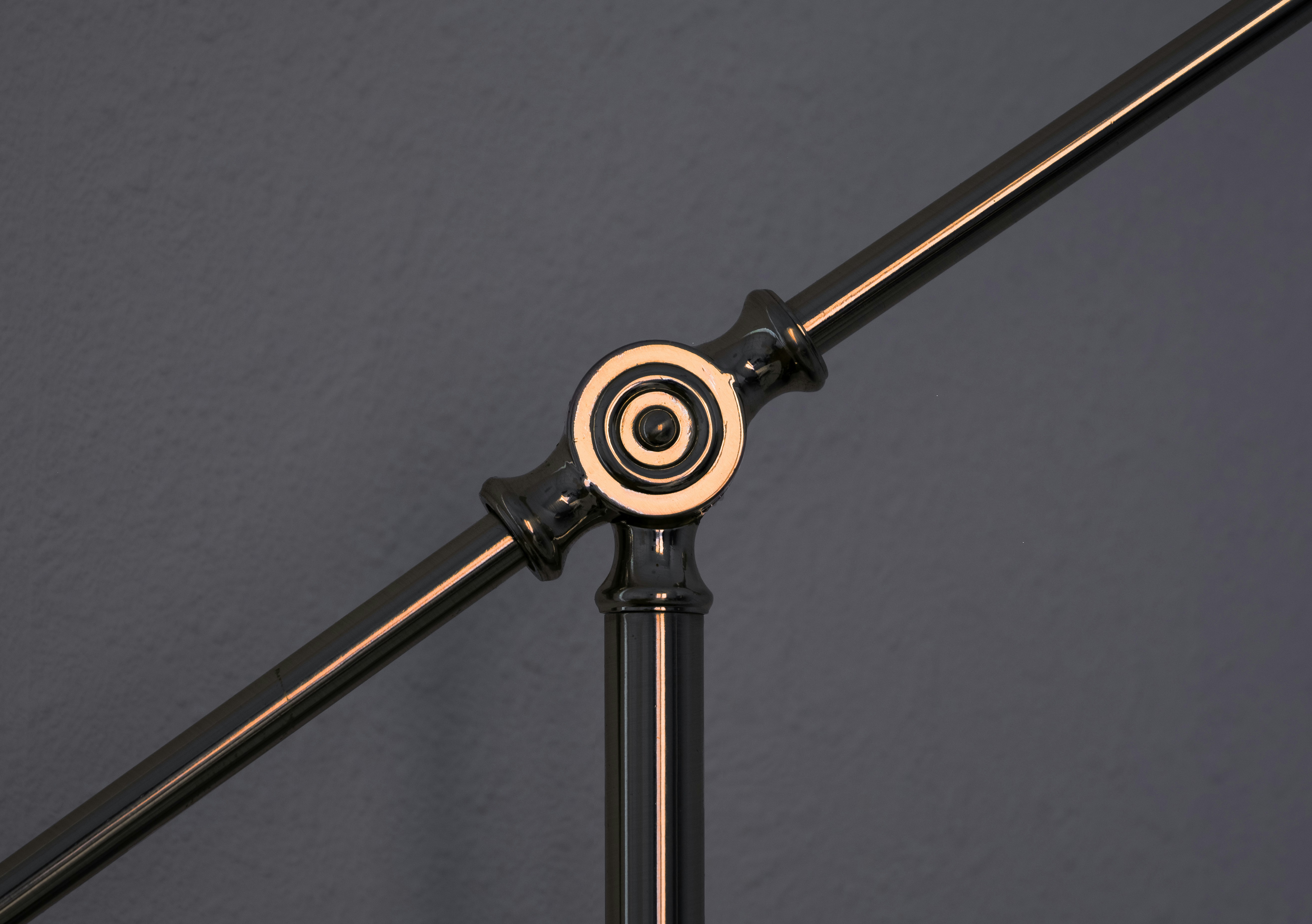 Industrial wall lamp