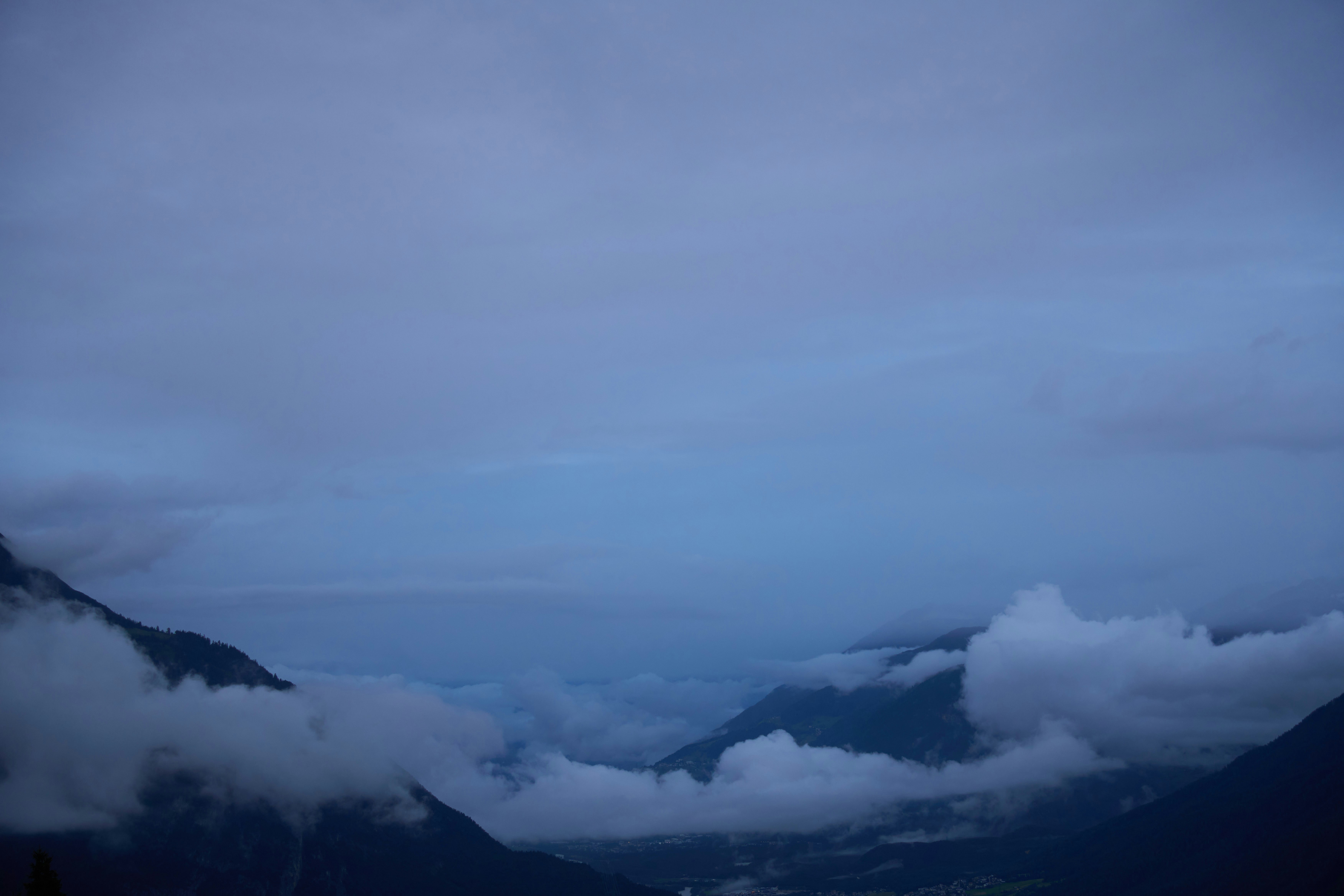 Photo by wolfgang_hasselmann