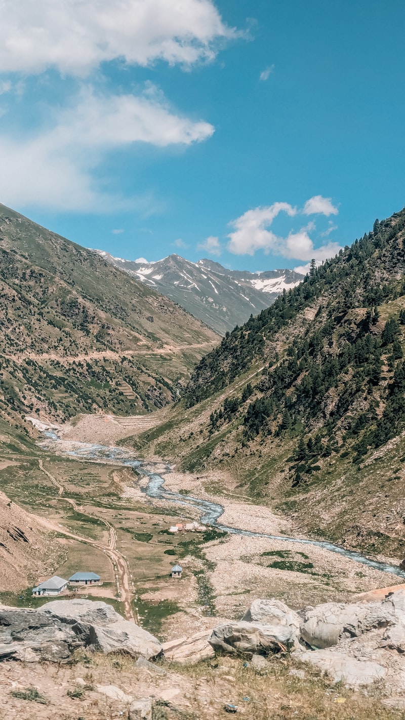 Río y montañas del Valle Sagrado