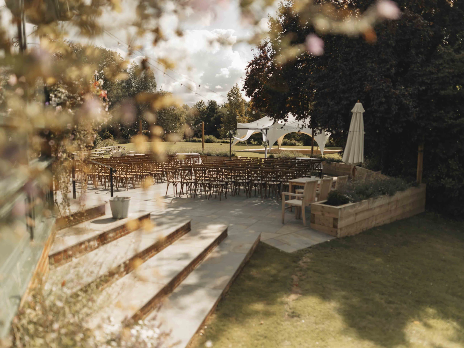 Table dressée pour un mariage