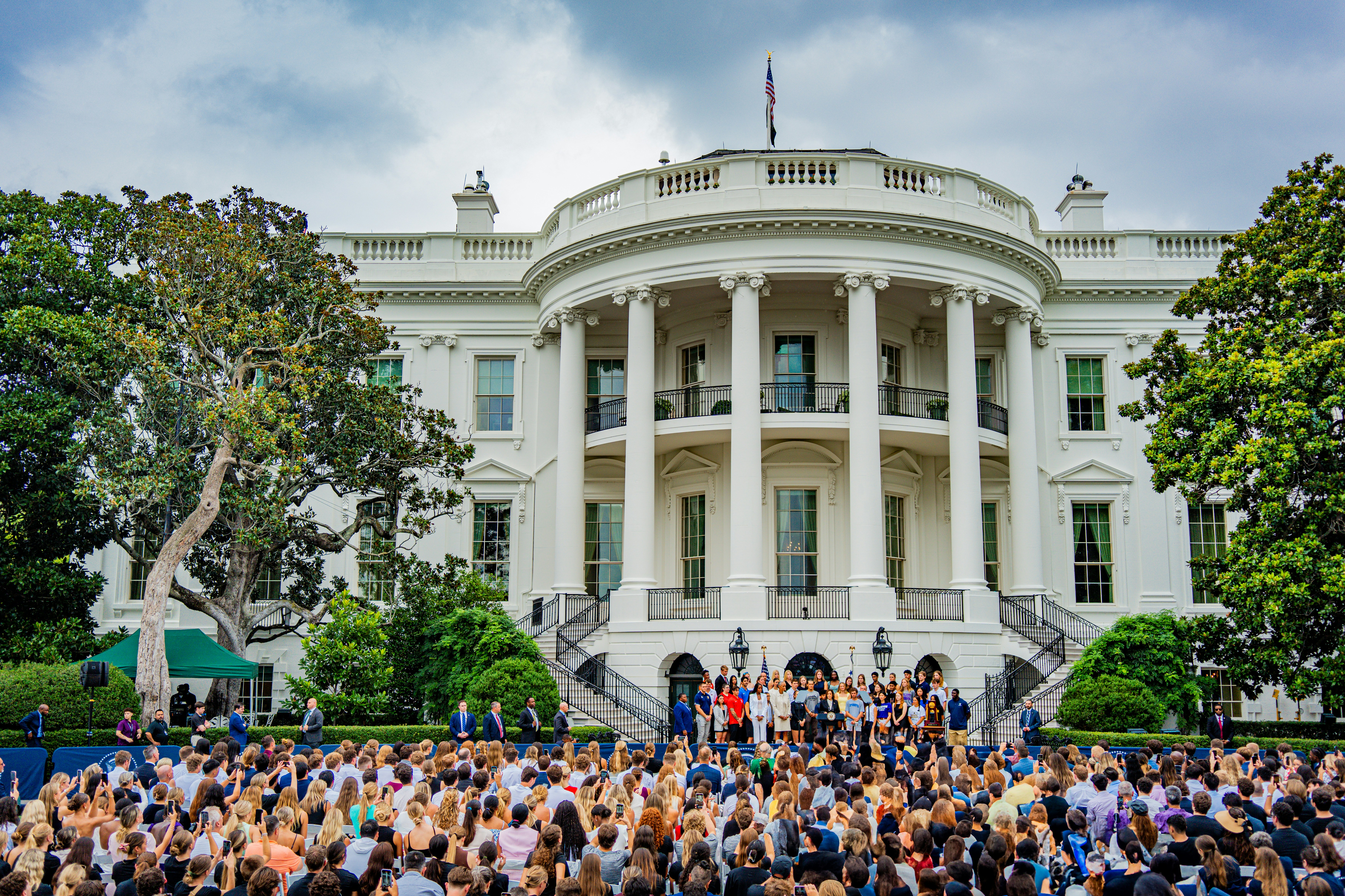 Trumpocalypse Morning Roast: Stone Crab Authoritarianism, Epstein’s Birthday Note & Trump’s Global Tantrums