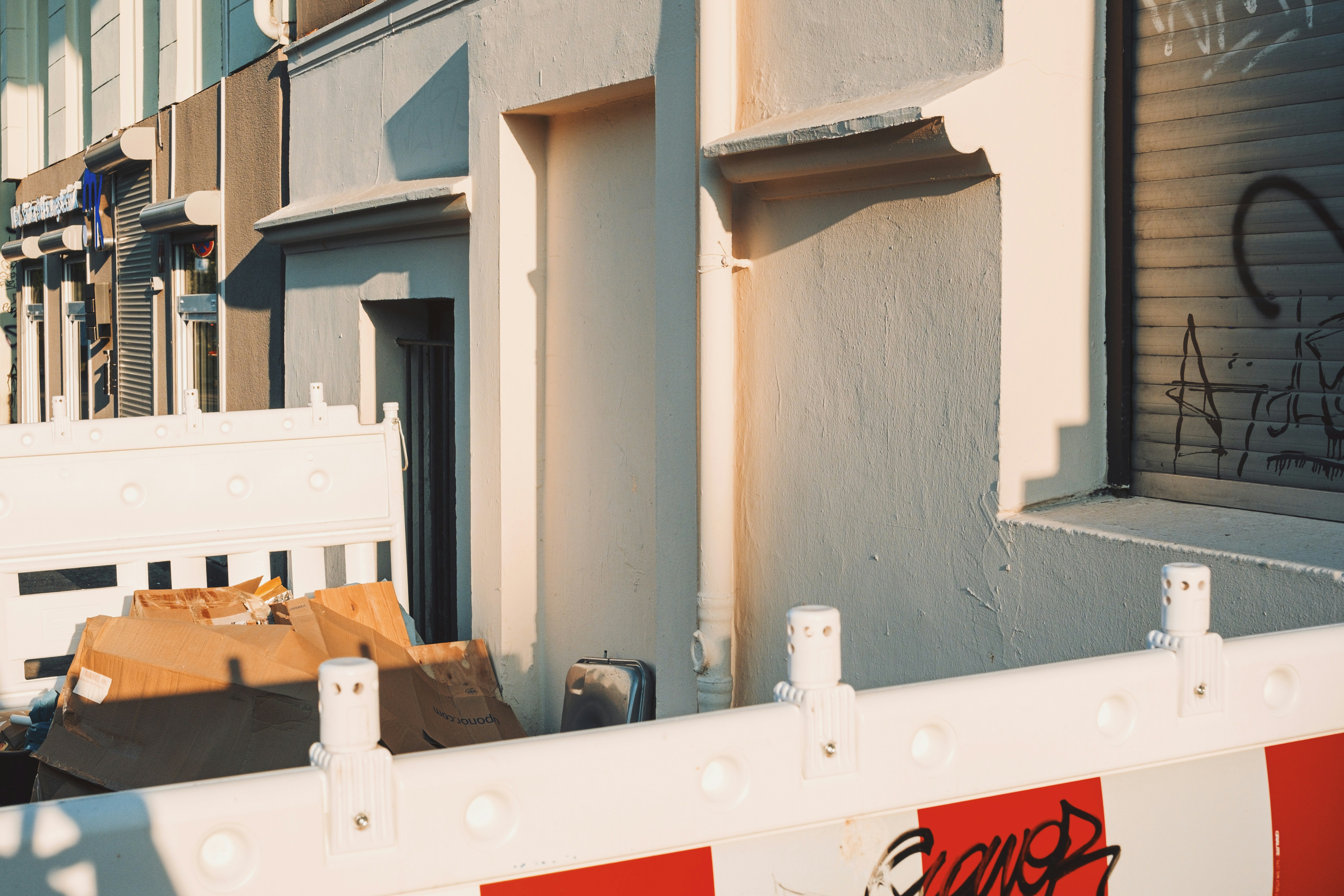 How to Handle Handling tenant's recurring ... ... eviction process to get them out, which you'll also have to foot the ... explain you're on a shoestring budget and the late rent is causing you: 2026 Solutions