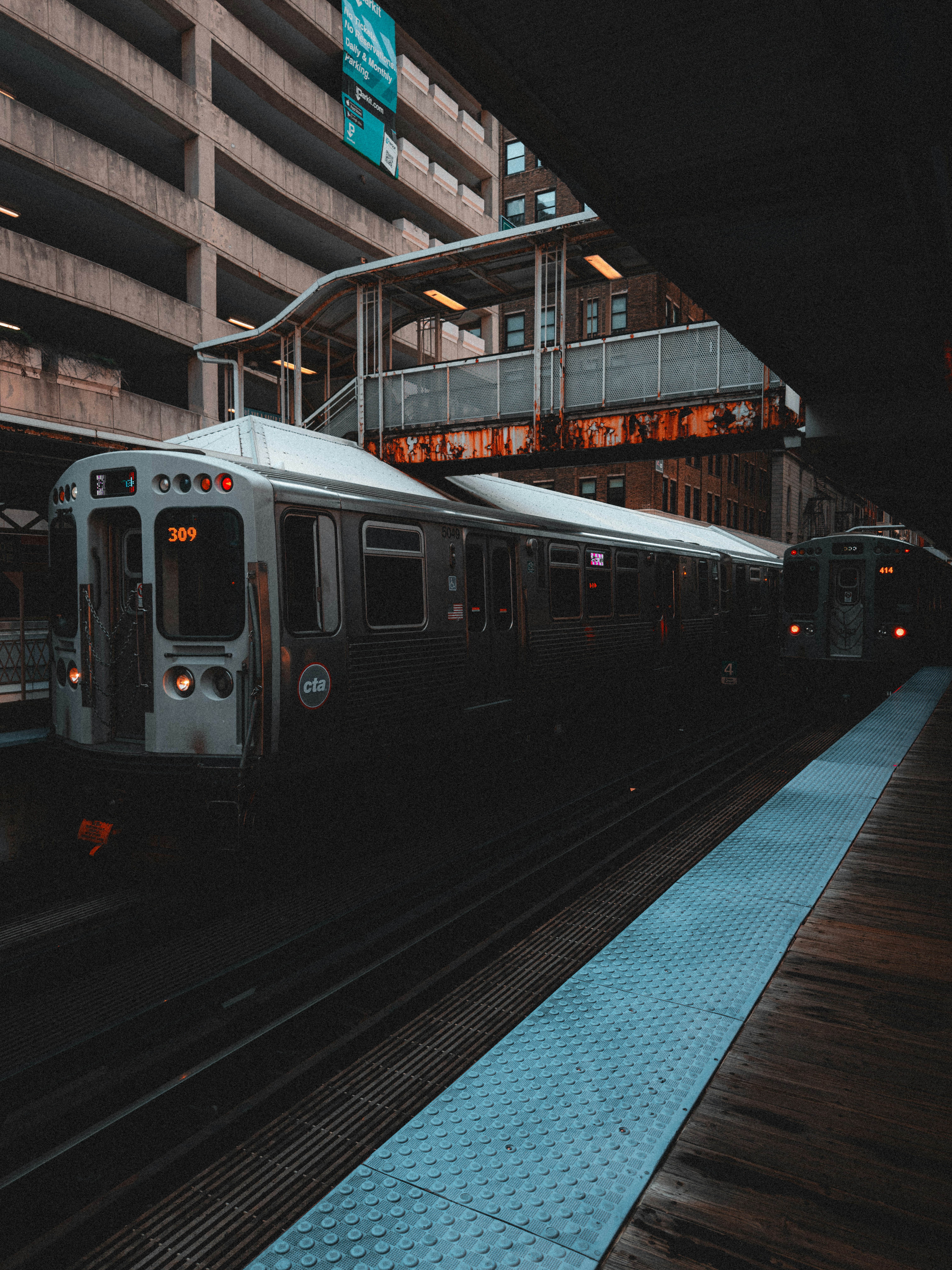 Photo by allenboguslavsky