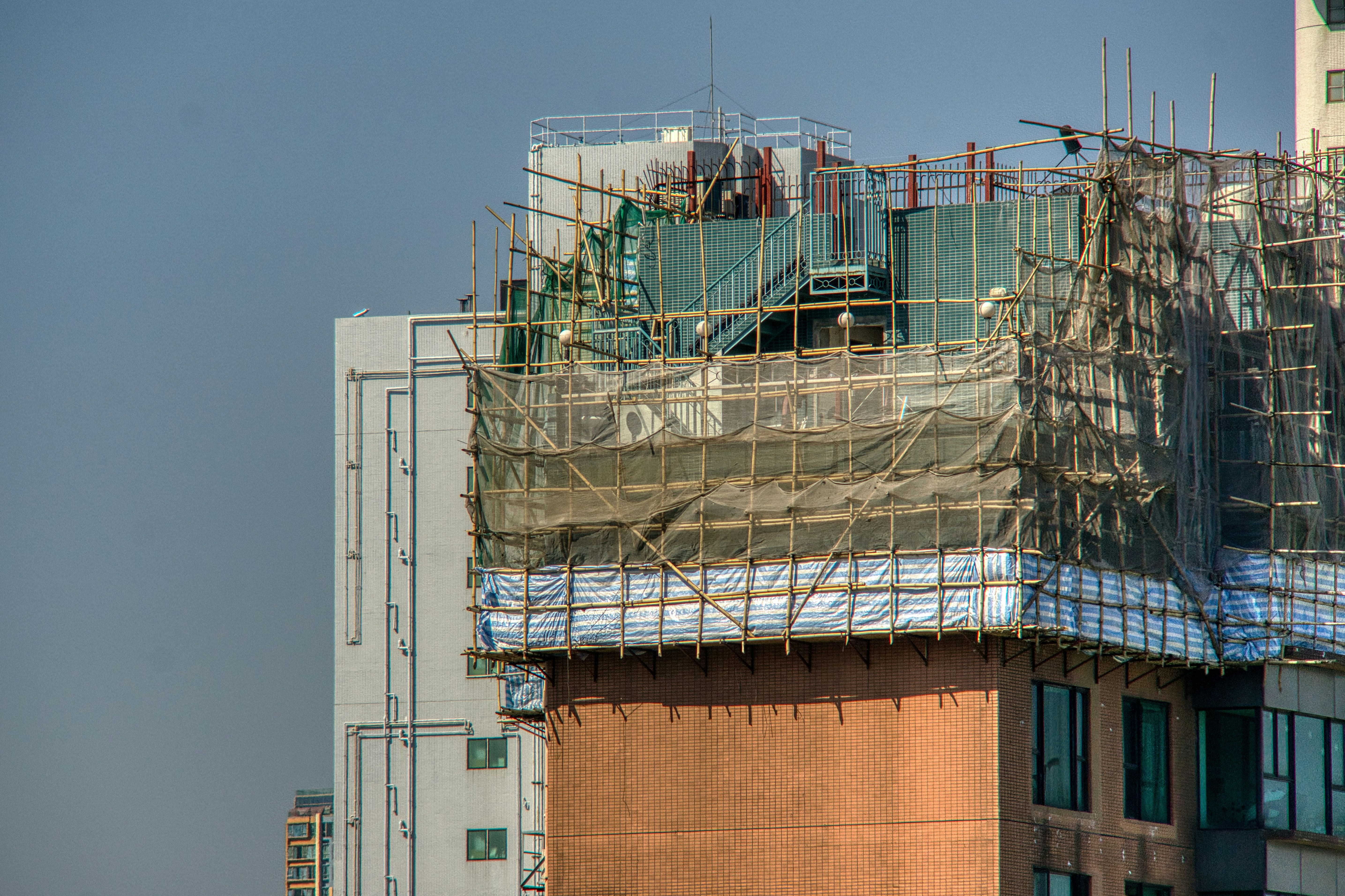 scaffolding structure to illustrate a common hazard - construction accident law firm