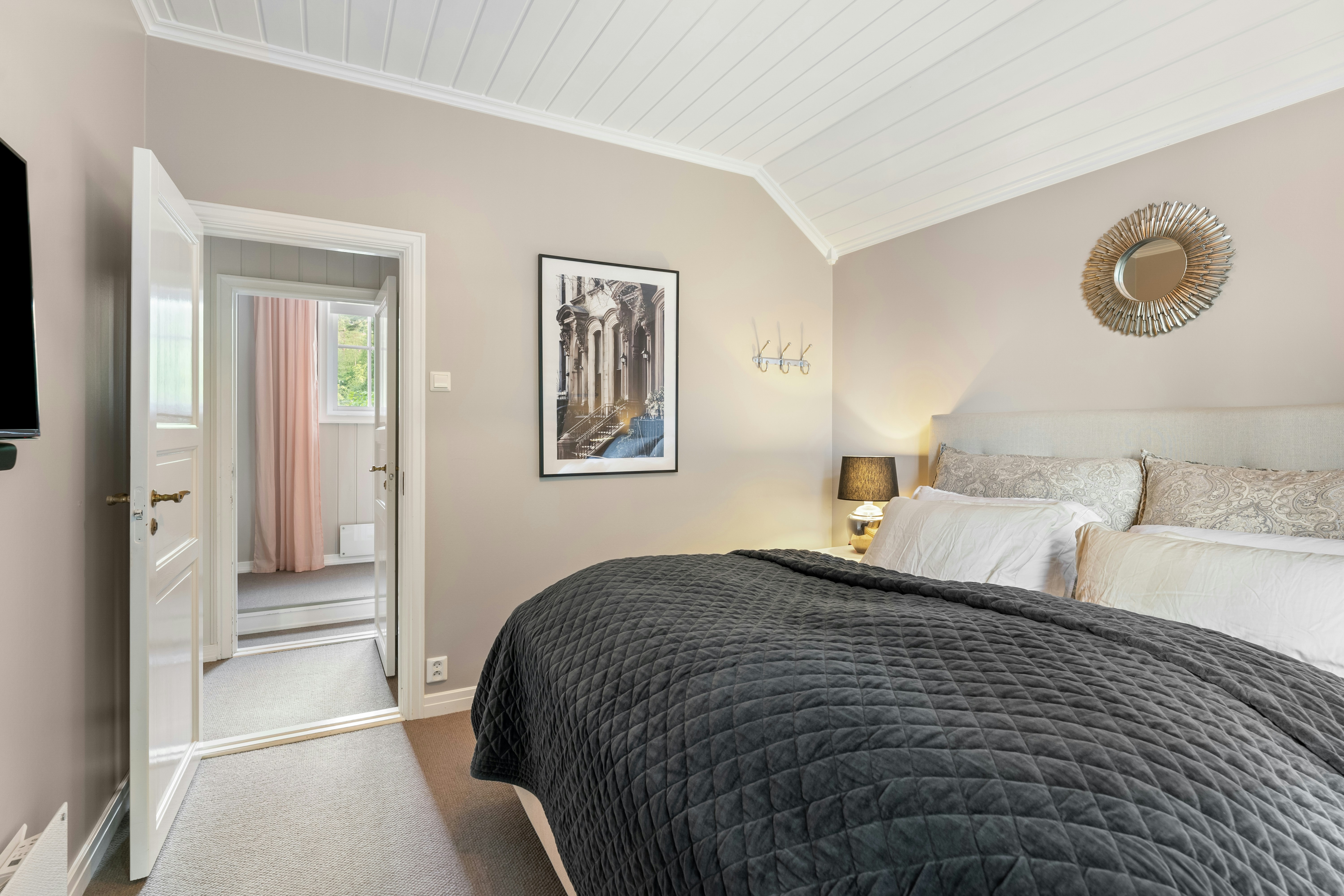 Photo by alextyson195