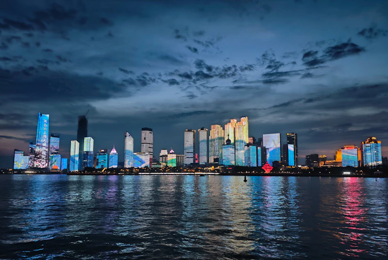 Top Sports Bars in Qingdao to Watch the Match With the Crowd