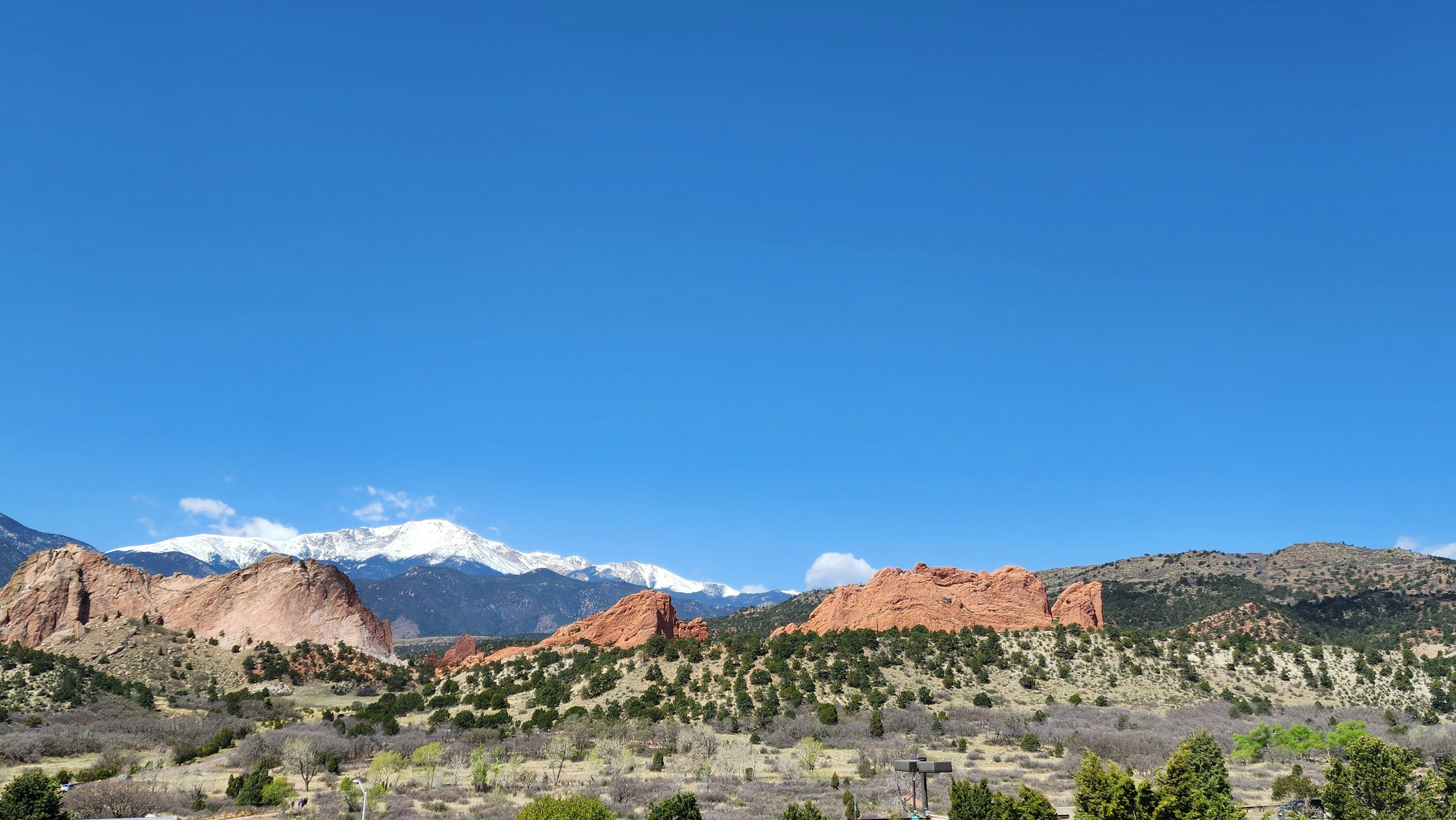 photo-1721823262619-07f857d59569?ixid=M3wxMjA3fDB8MXxzZWFyY2h8Mnx8Y29sb3JhZG8lMjBzcHJpbmdzJTIwc3ByaW5rbGVyJTIwYmxvd291dHxlbnwwfHx8fDE3NjM4OTIwNDN8MA\u0026ixlib=rb-4.1.0