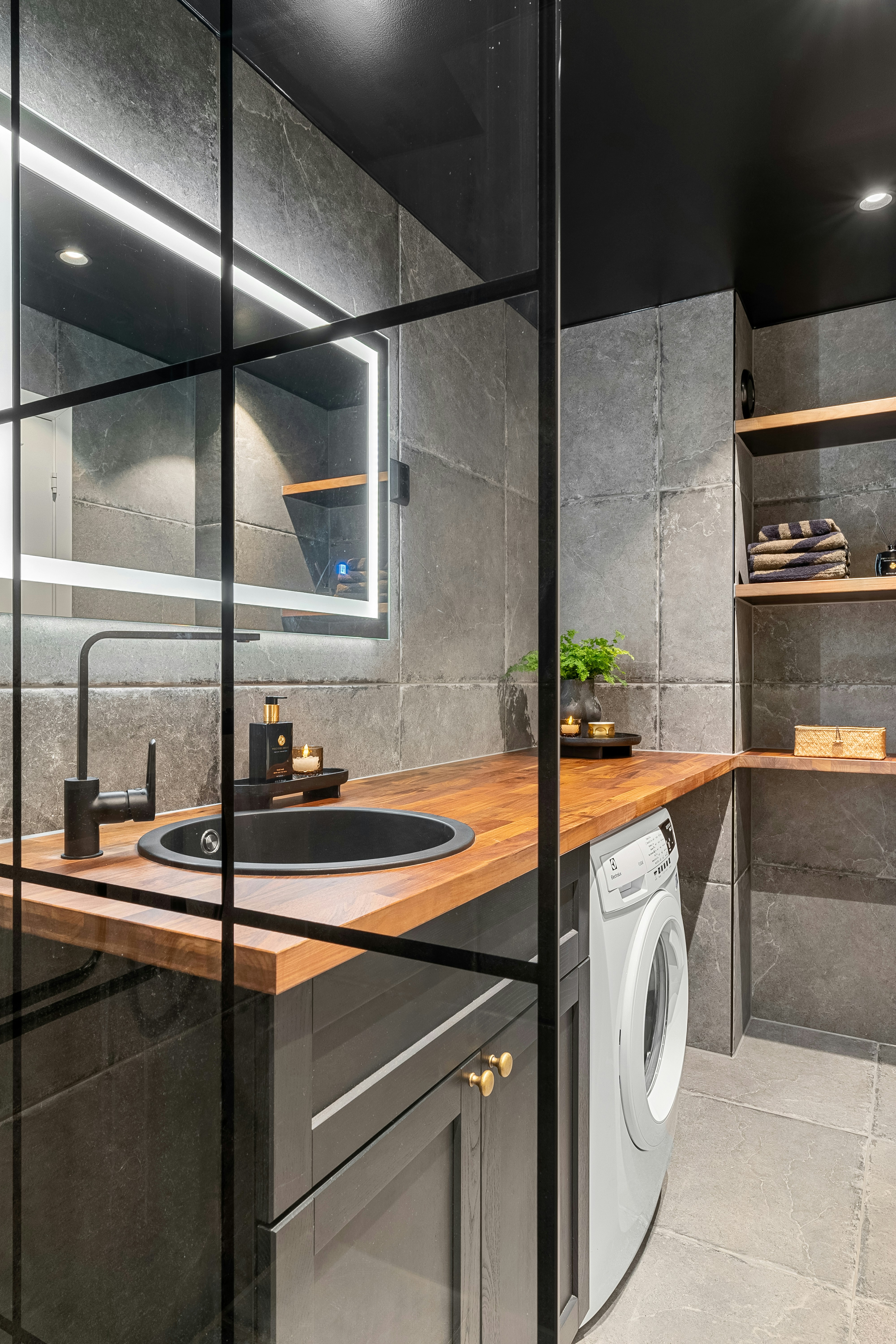 Photo by lisaanna195