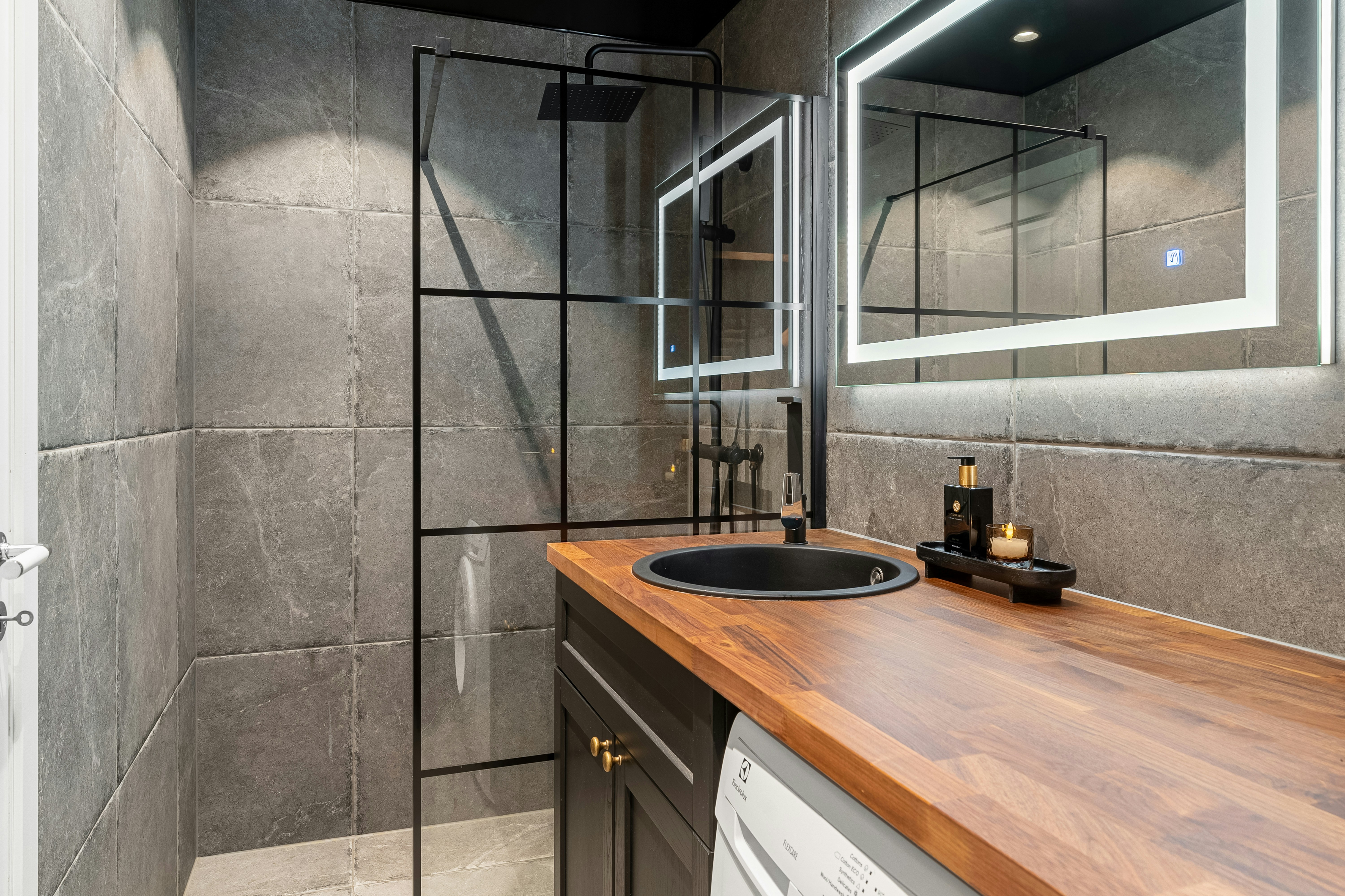 Photo by lisaanna195