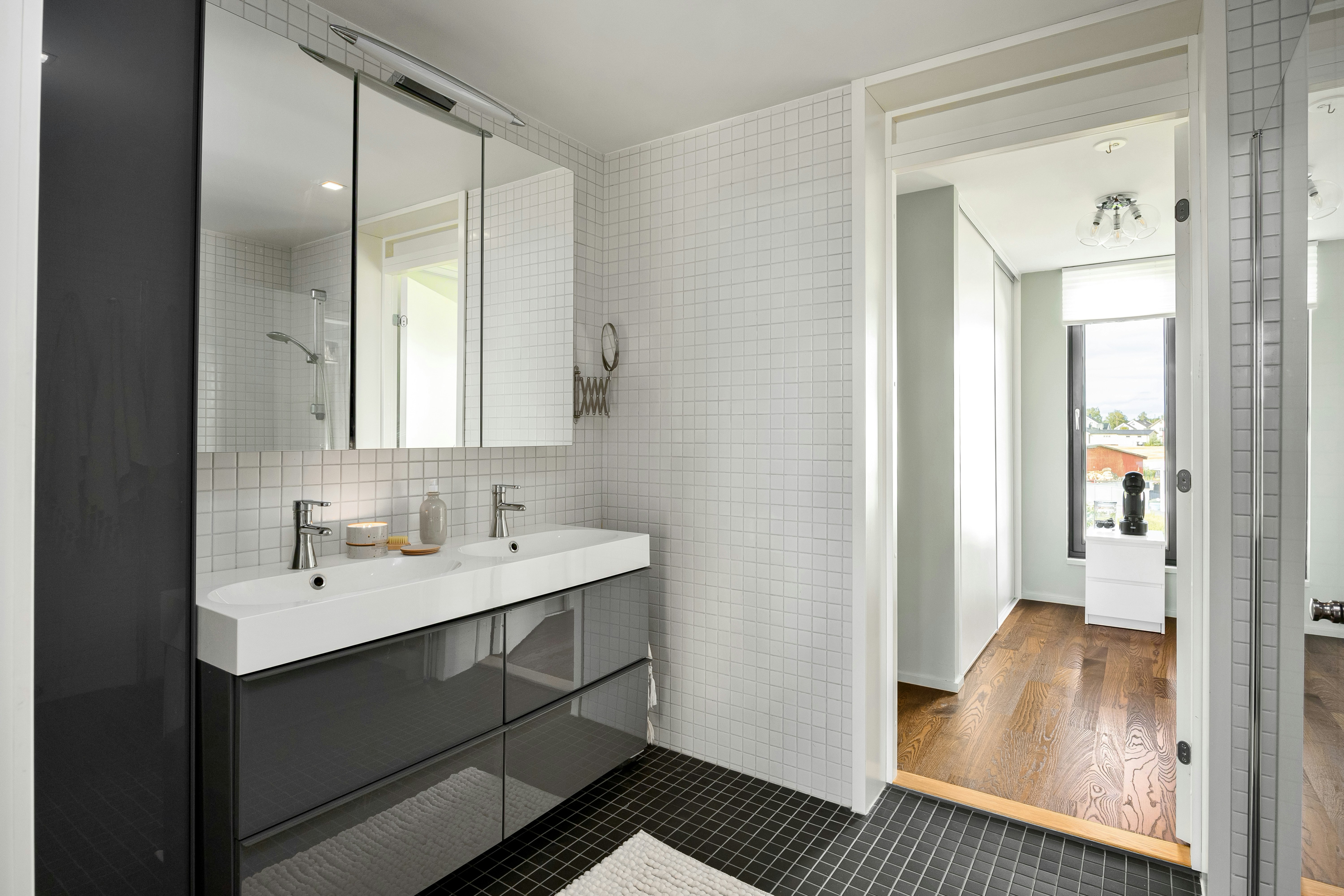 Photo by alextyson195