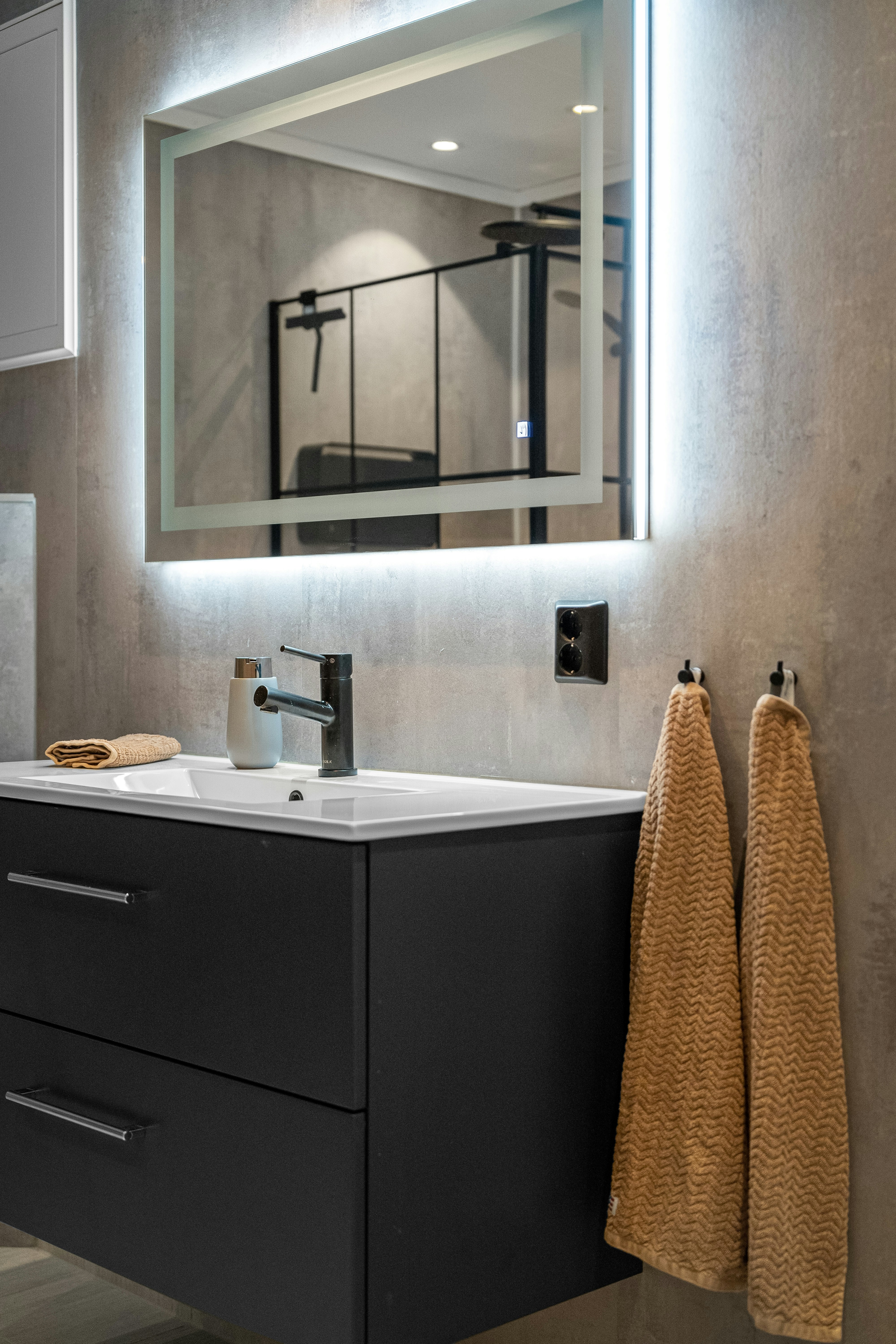 Photo by lisaanna195