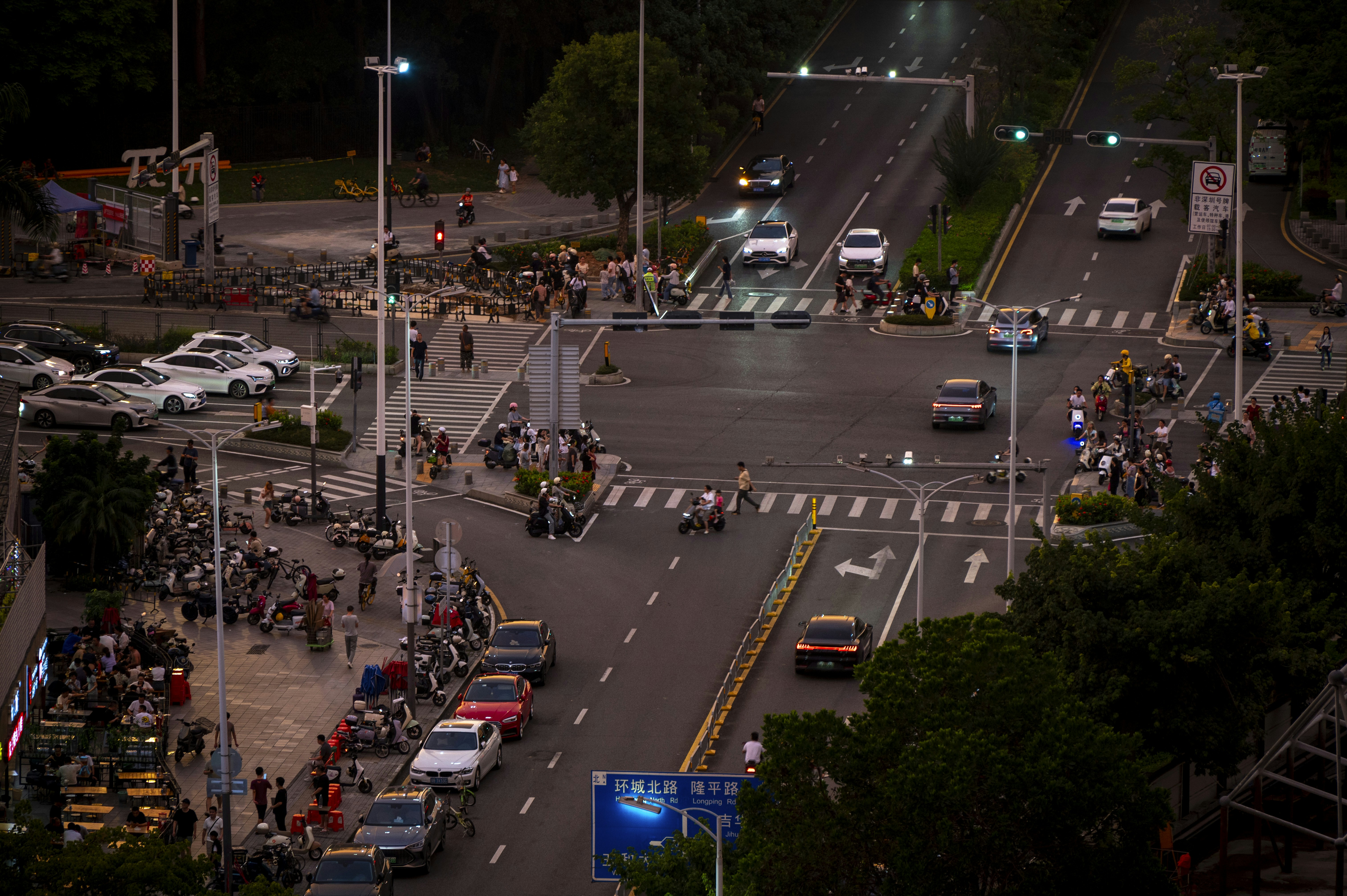 Photo by leoonliang