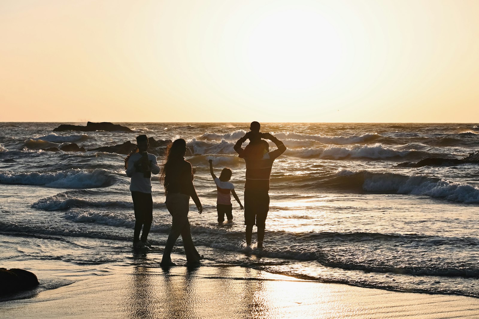 Best Credit Cards for Family Vacations in 2026