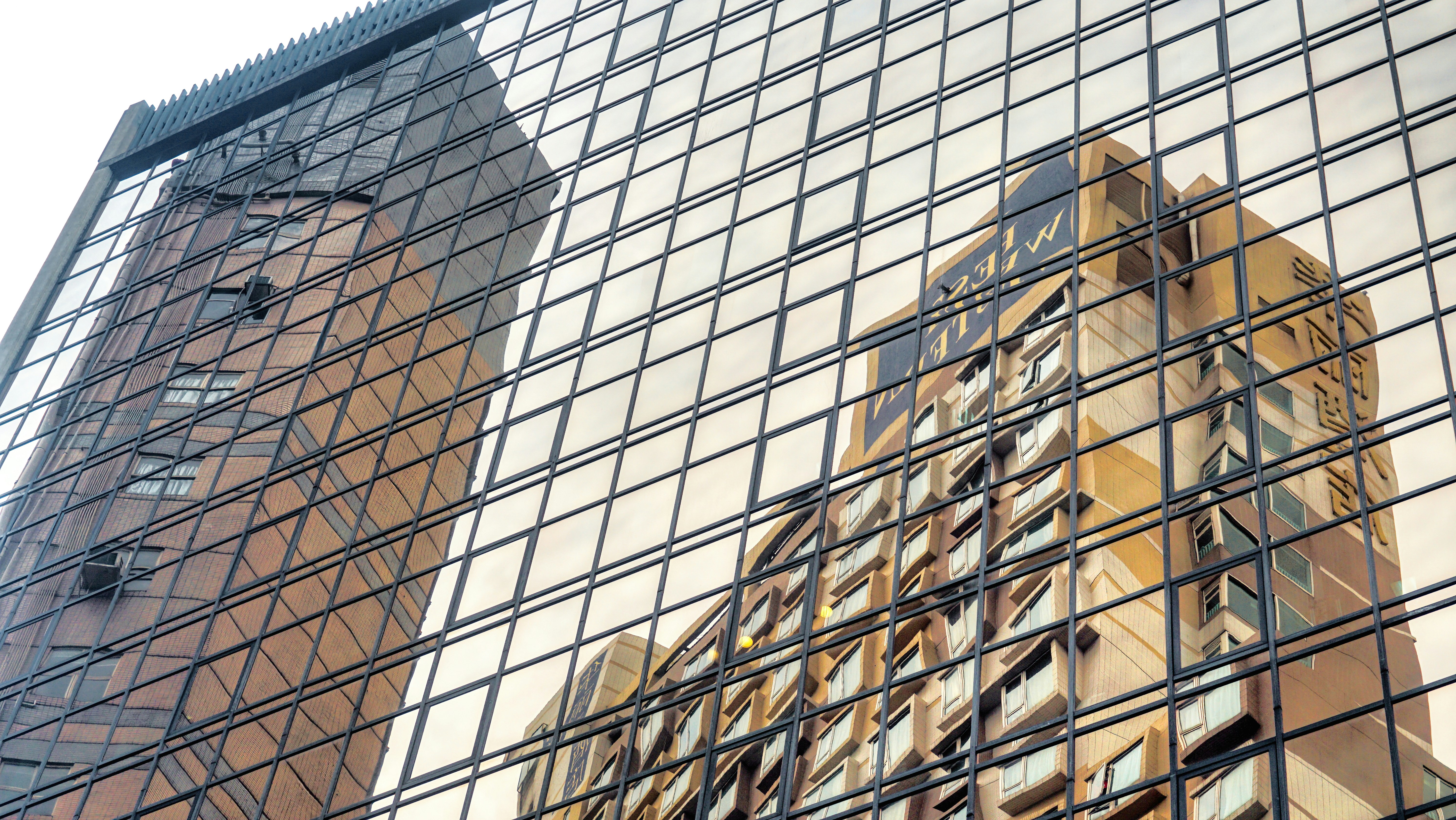 Photo by thomaskinto