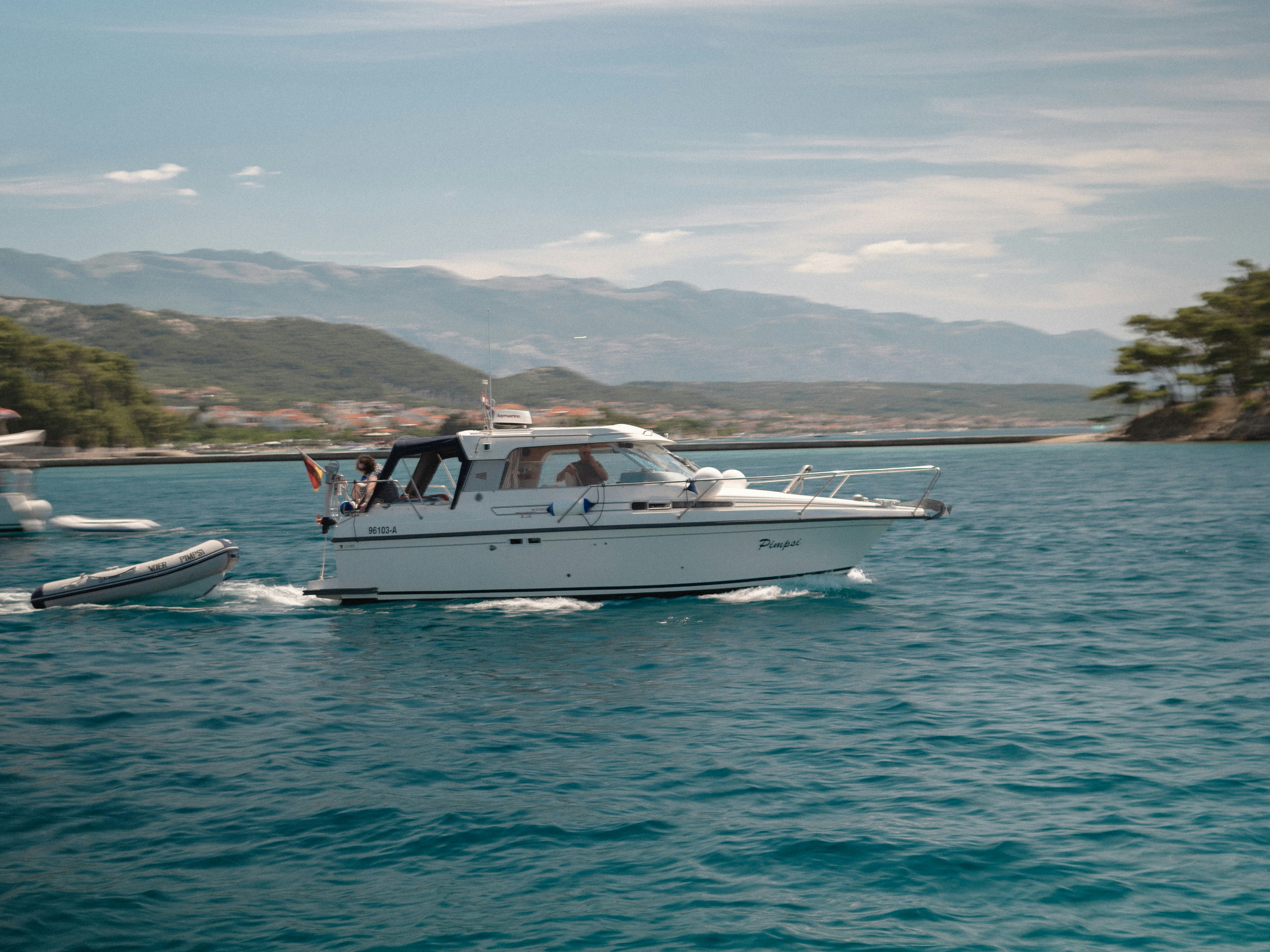 Photo by csanadbechtold