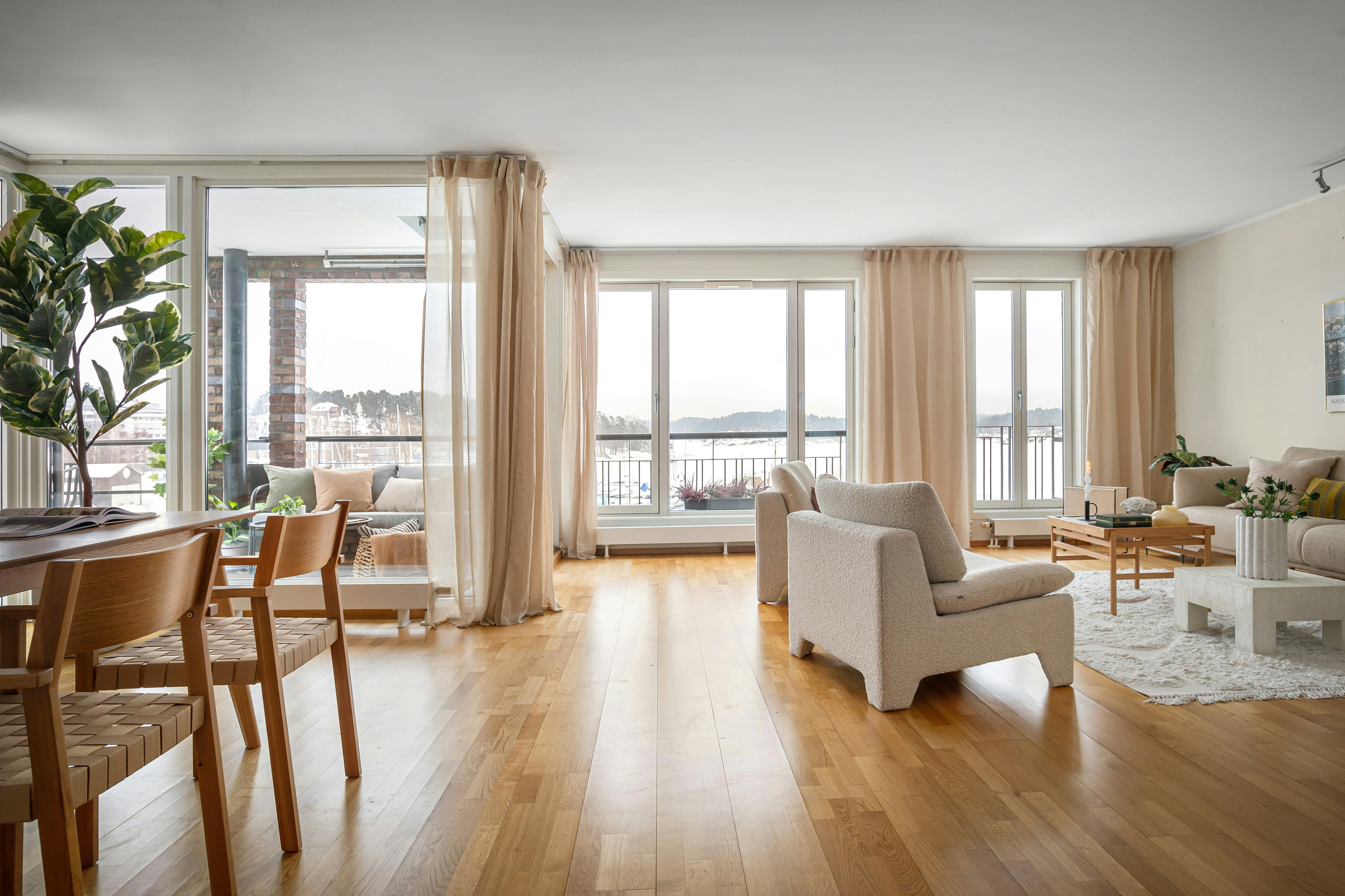 자동차 렌탈과 리스의 보험 차이점은 무엇인가요?