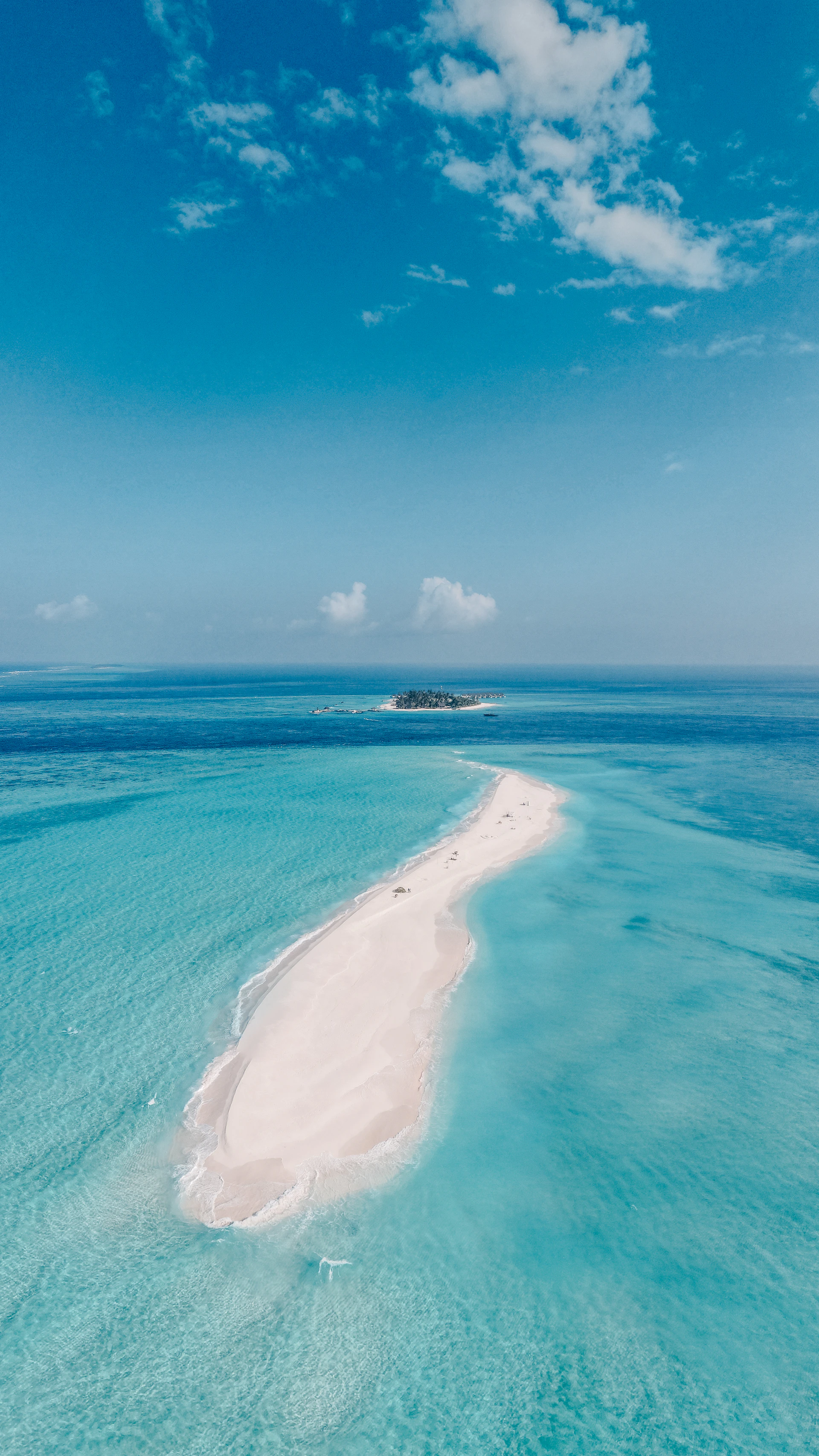 An island in the middle of the ocean