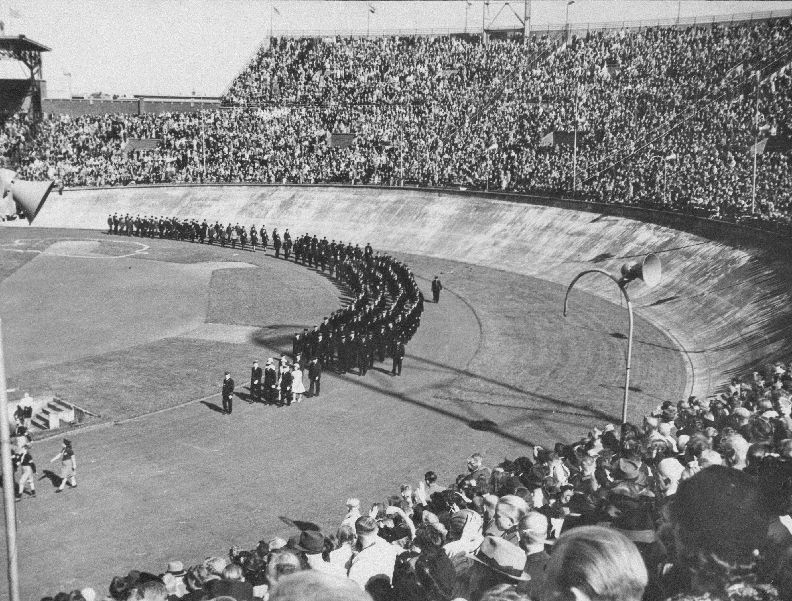 Photo by amsterdamcityarchives