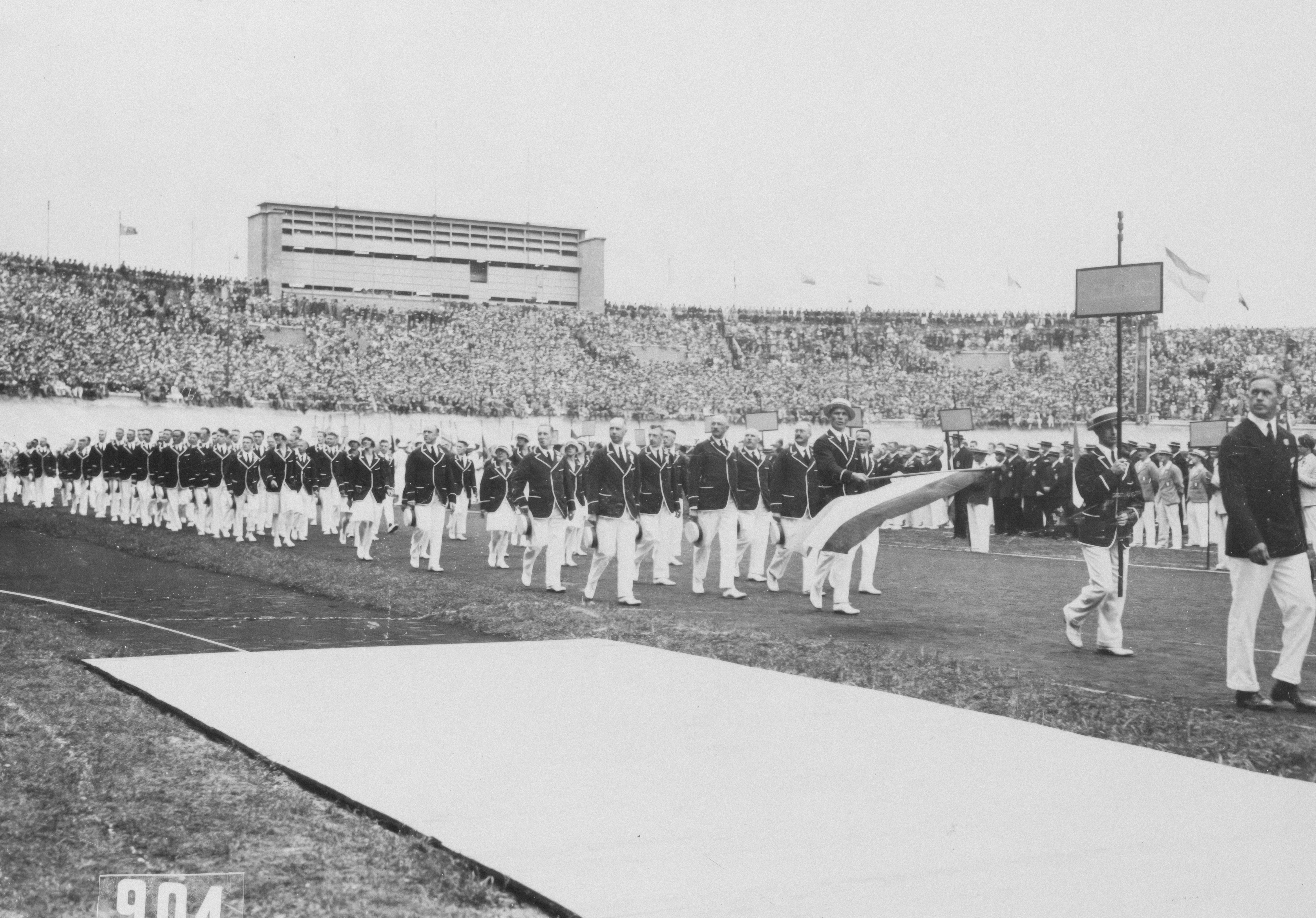 Photo by amsterdamcityarchives