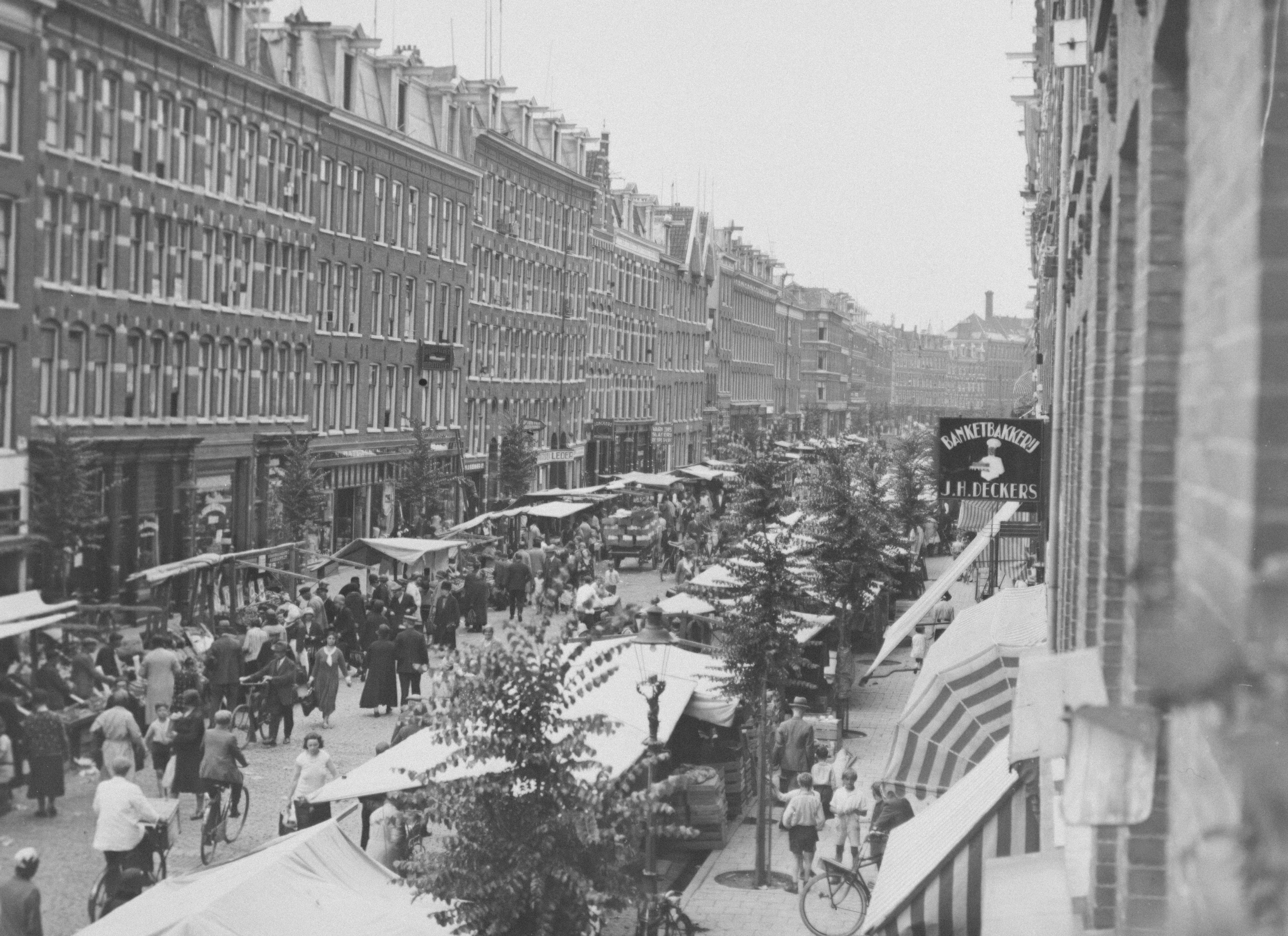 Photo by amsterdamcityarchives