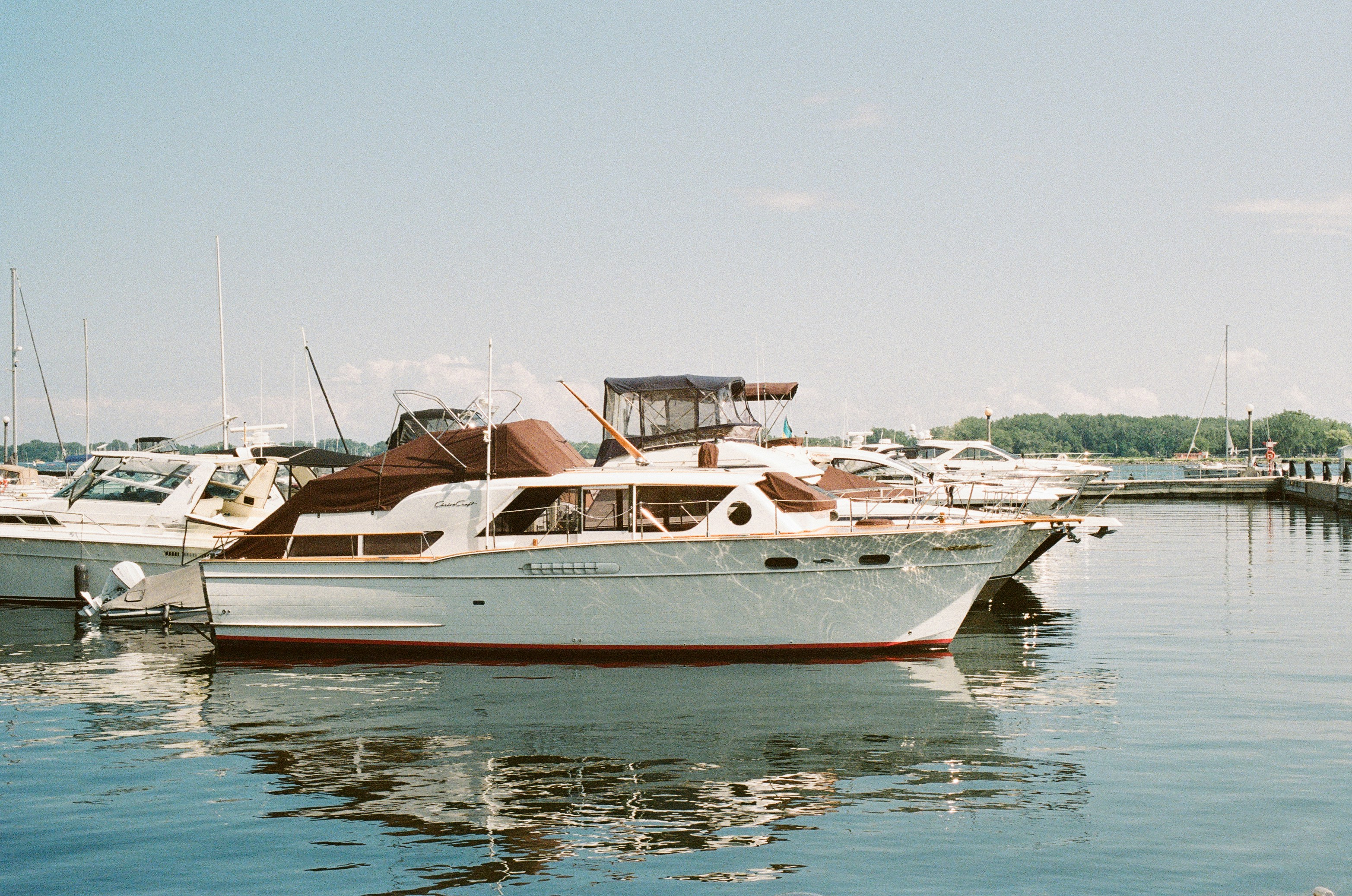 A group of boats that are sitting in the water