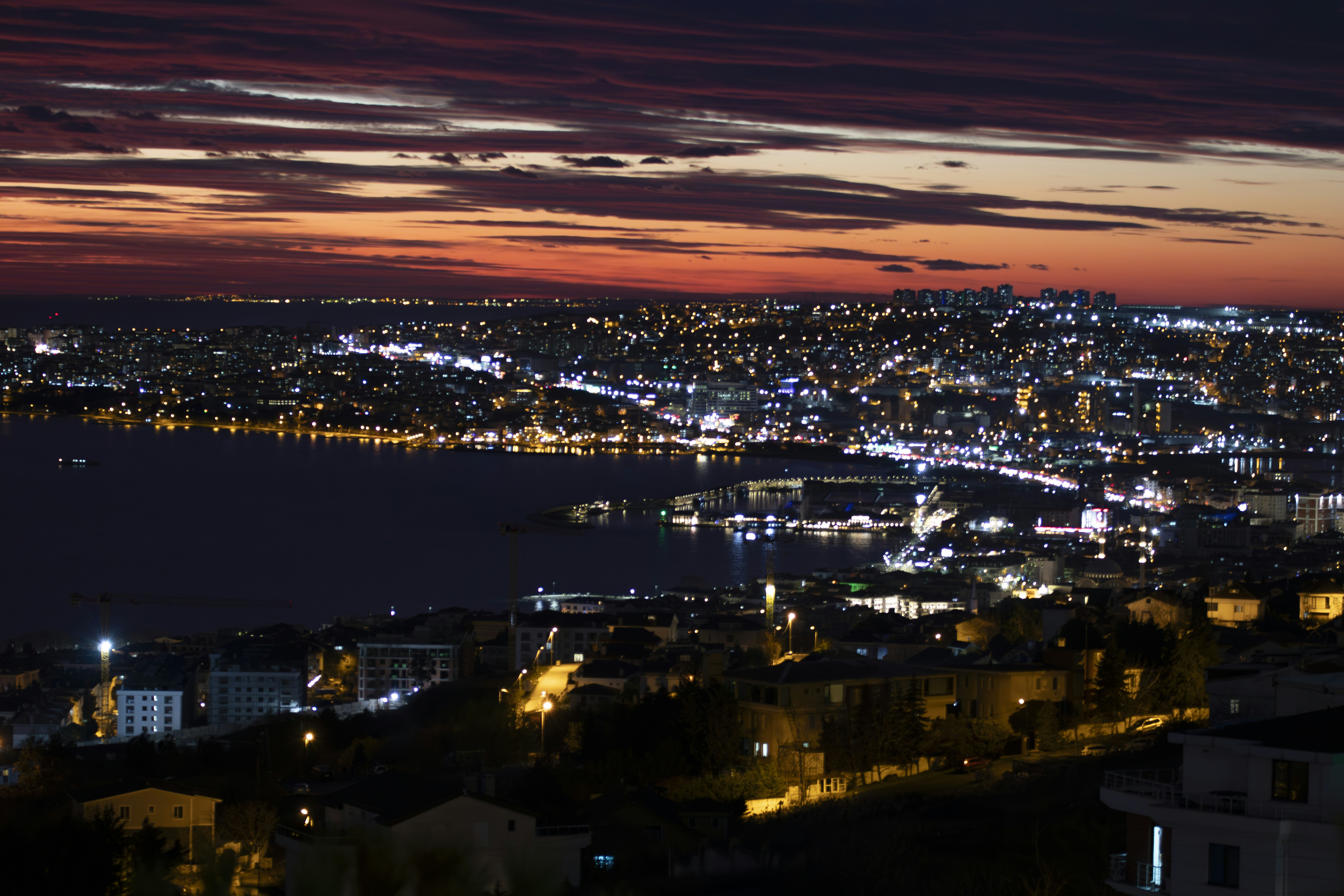 Photo by burakbasgoze