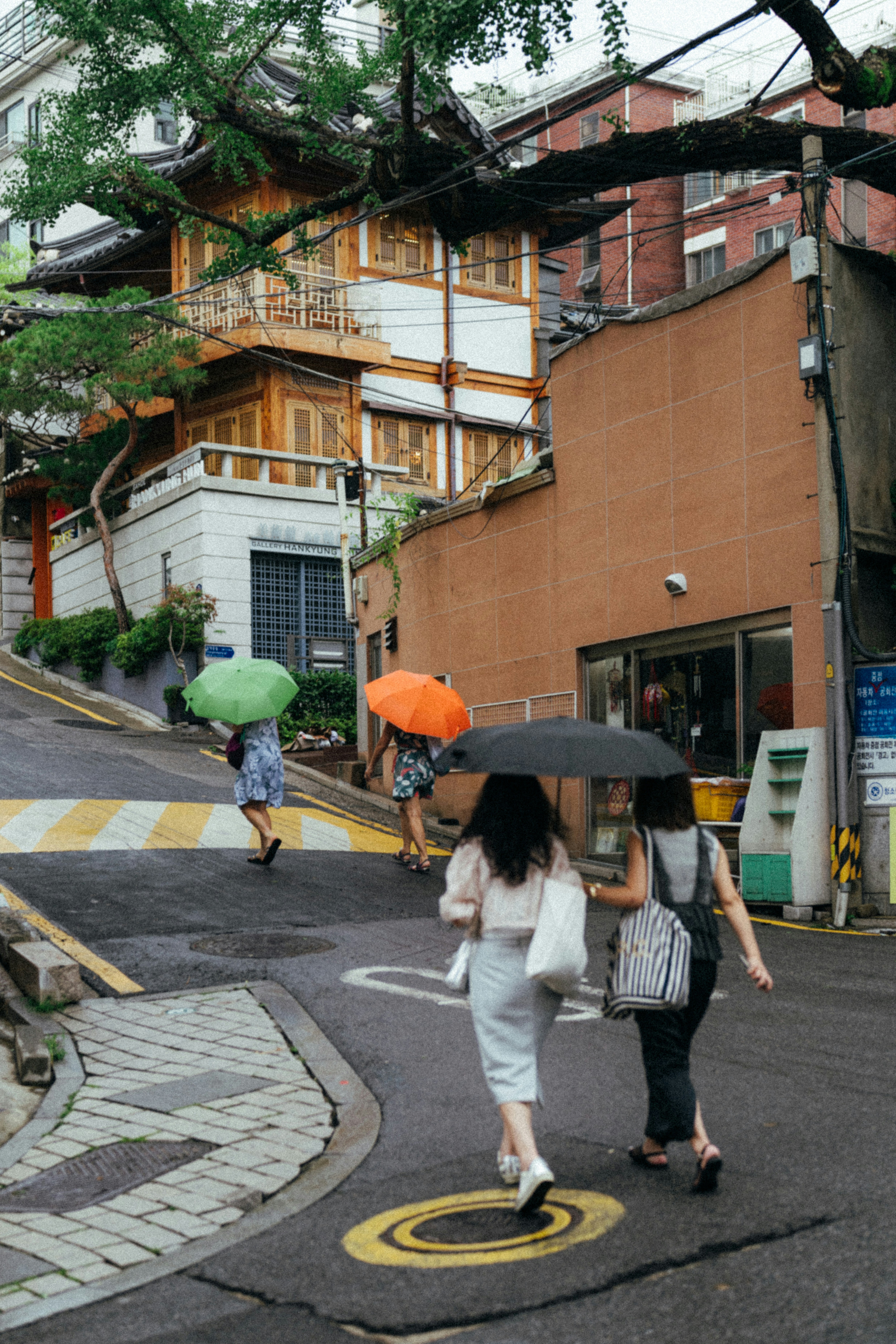 Photo by rawkkim