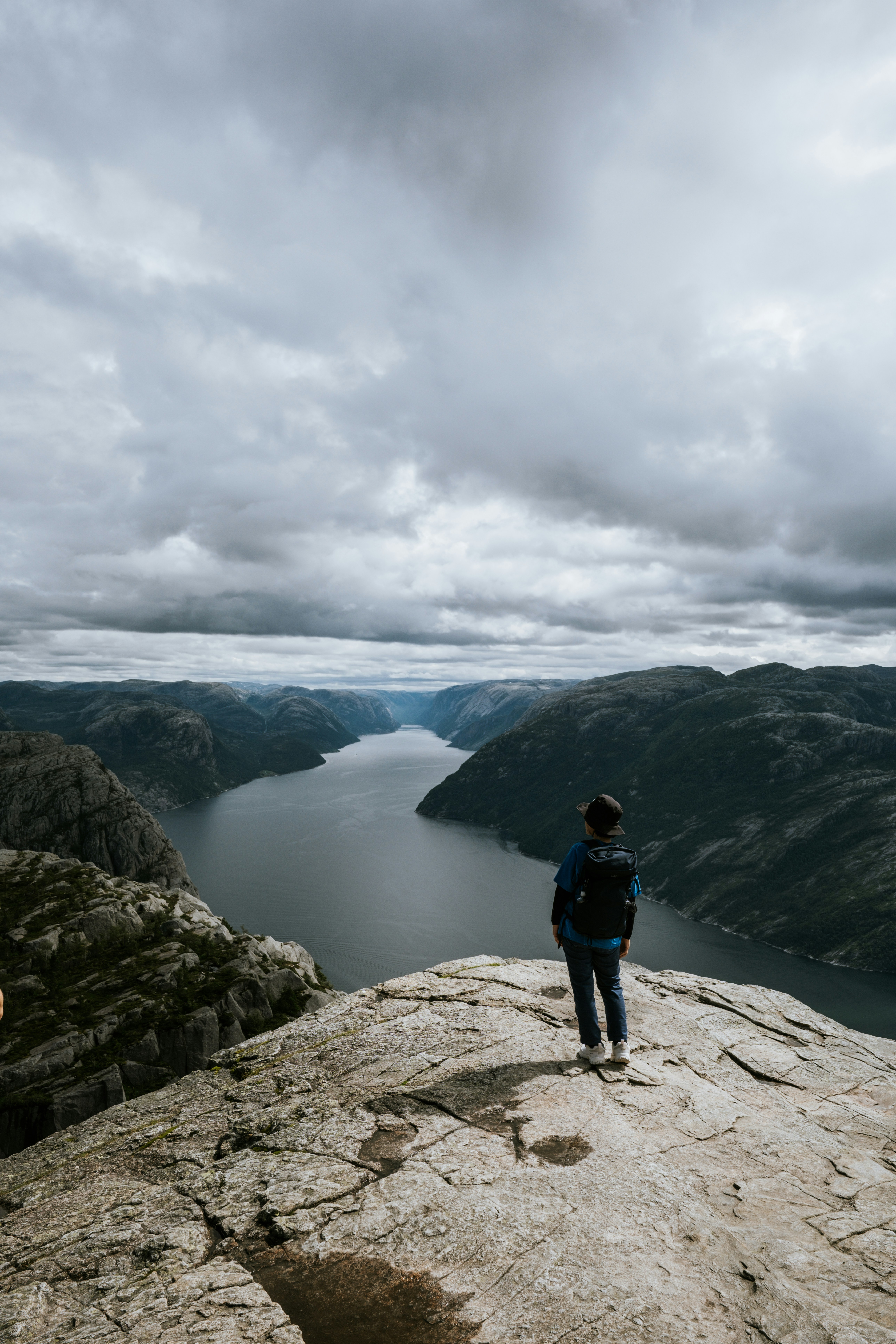 Photo by victor_vector