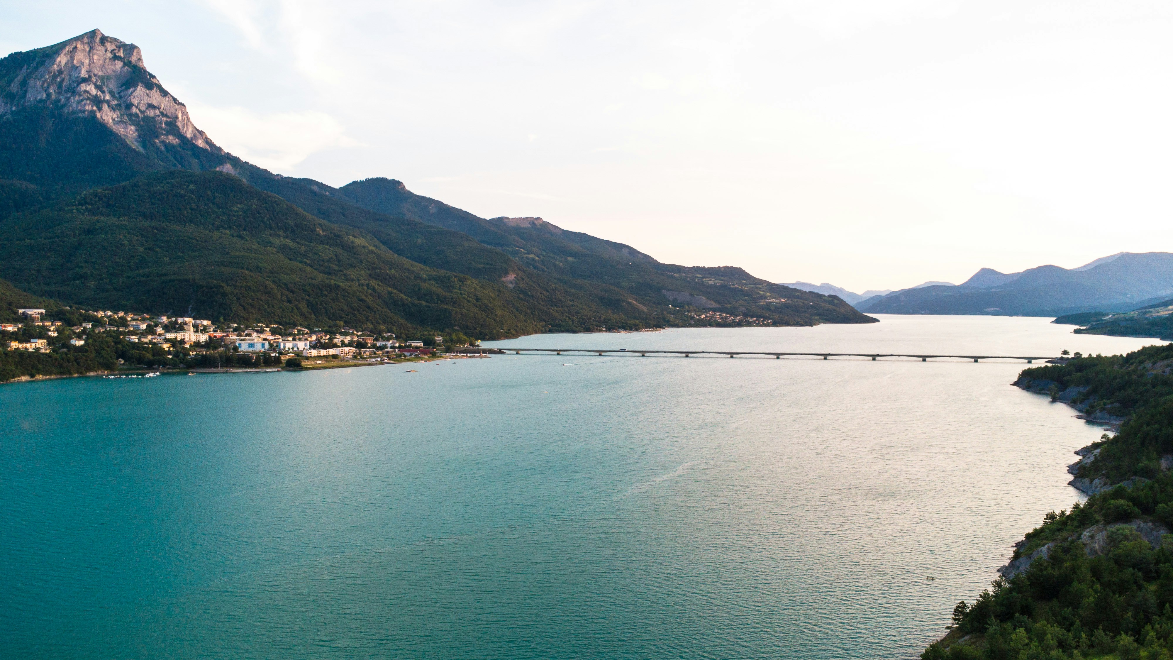 Photo by lucasgallone