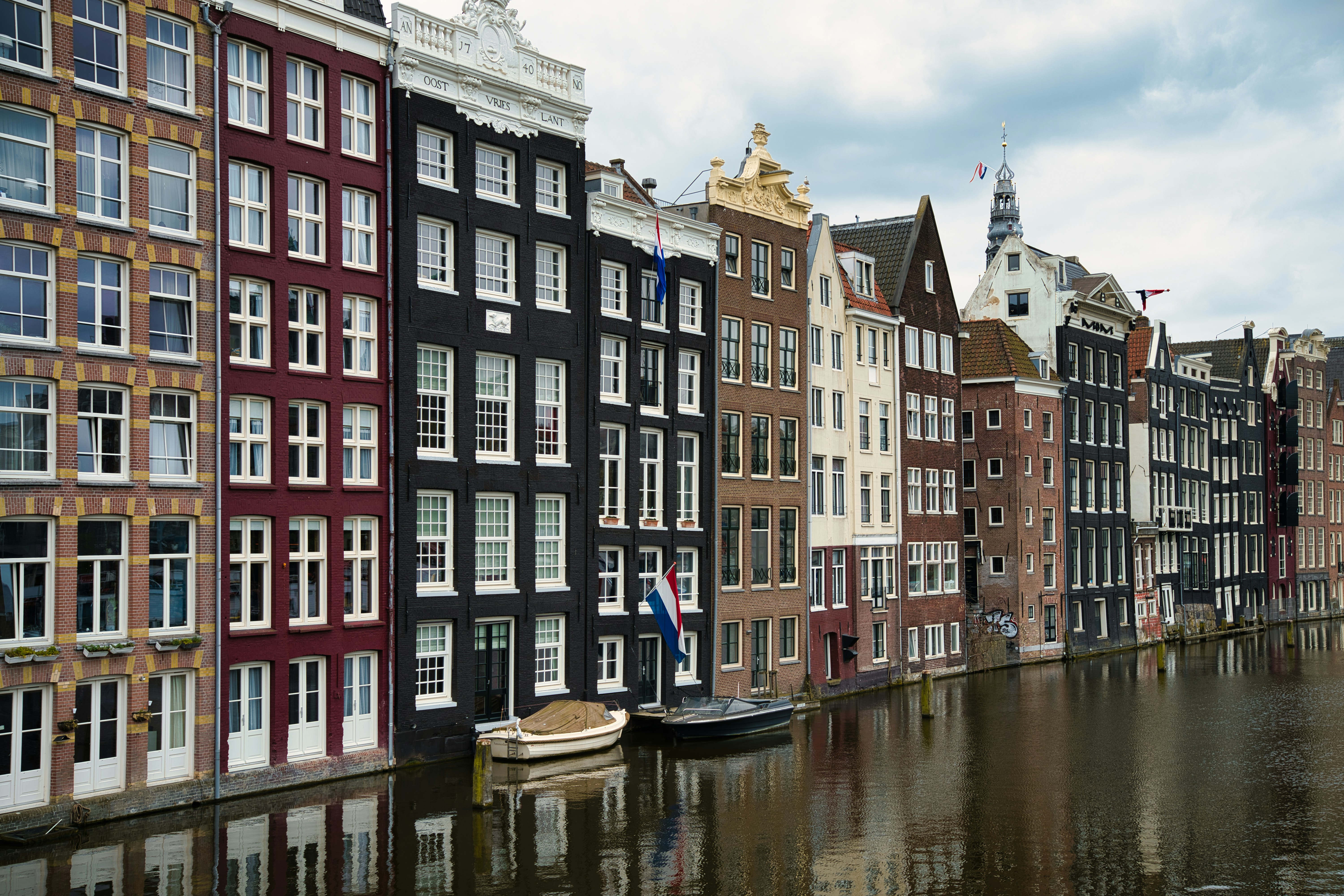 Photo by maksimshutov