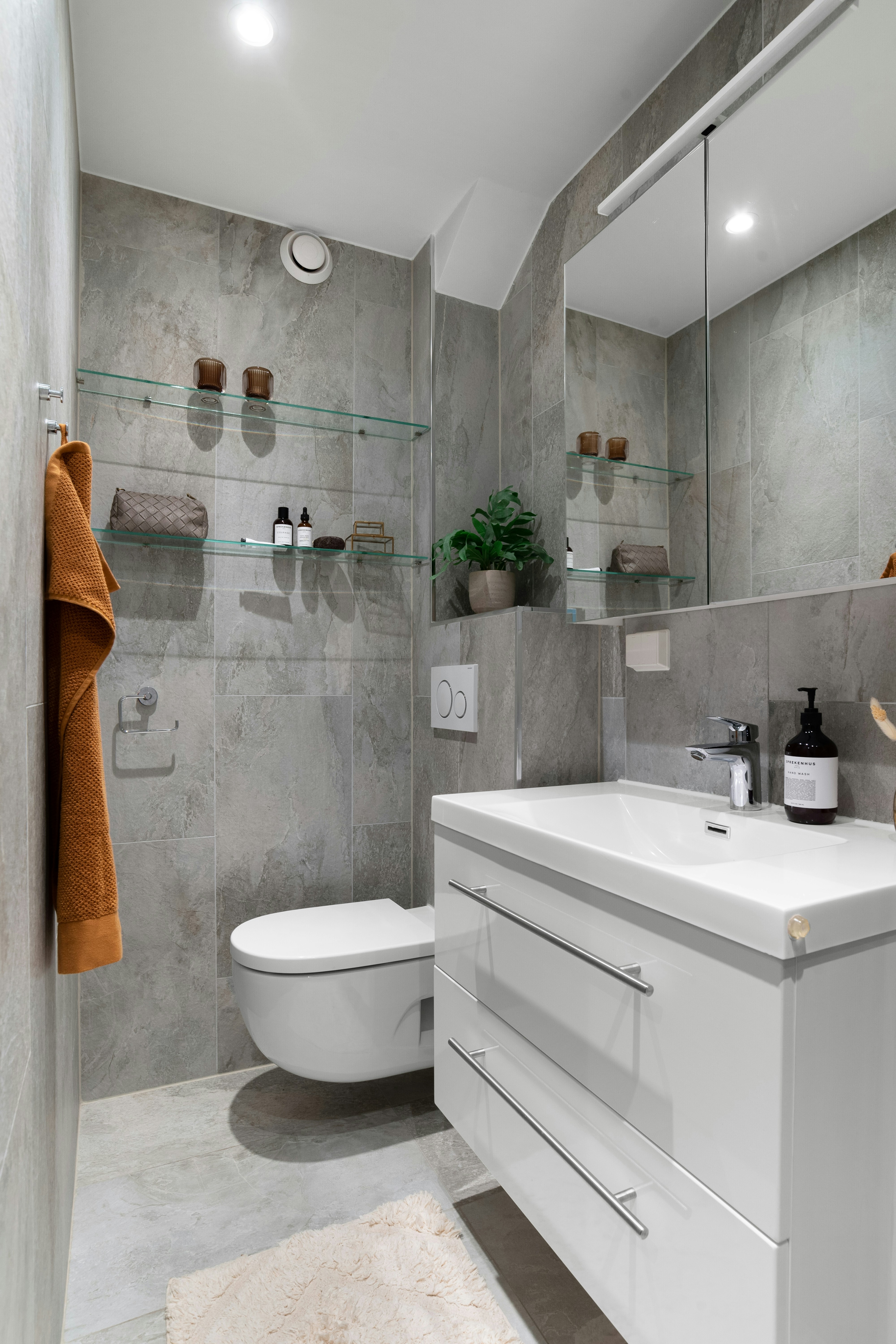 Photo by lisaanna195