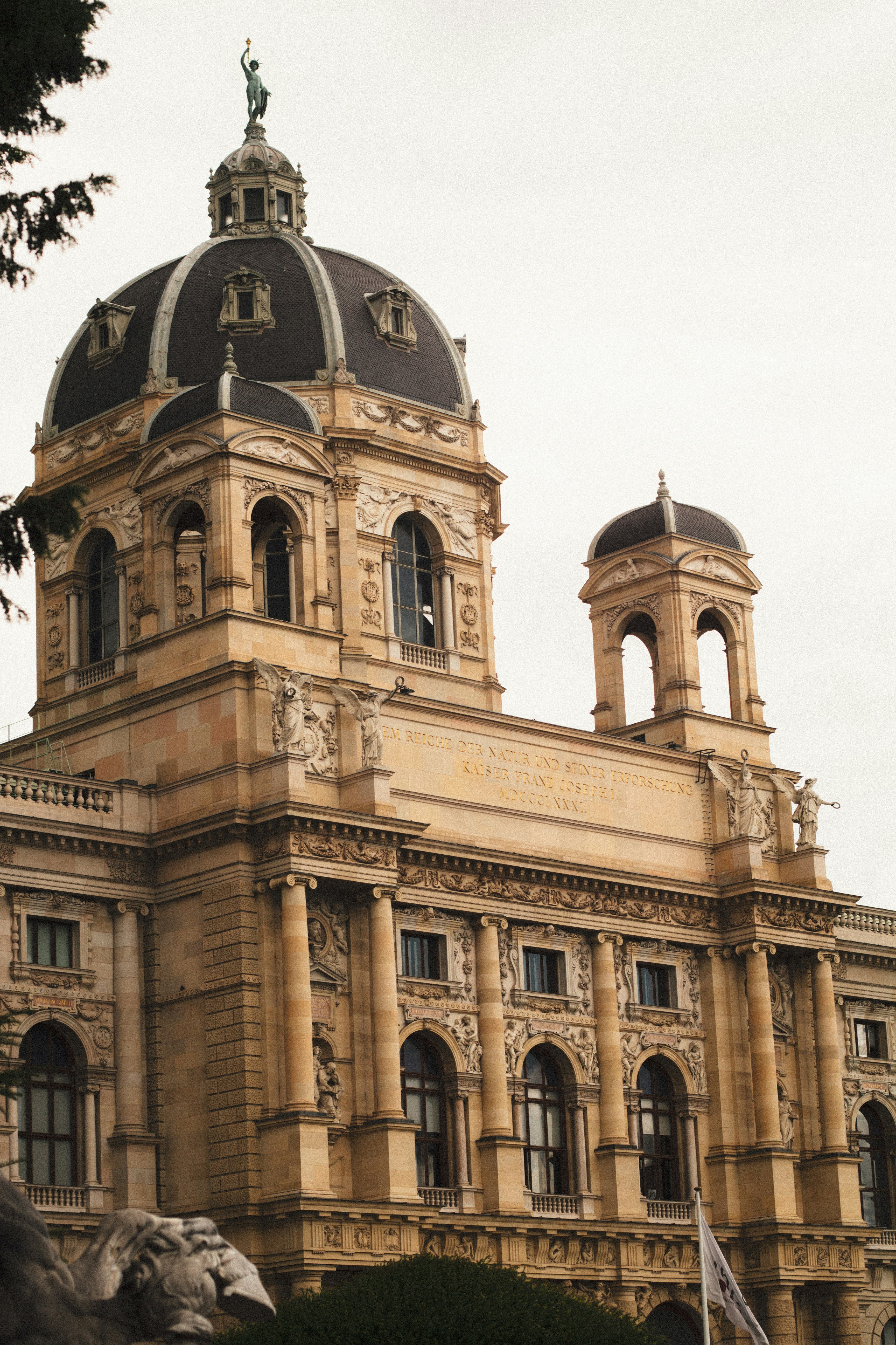 Photo by raymondpetrik