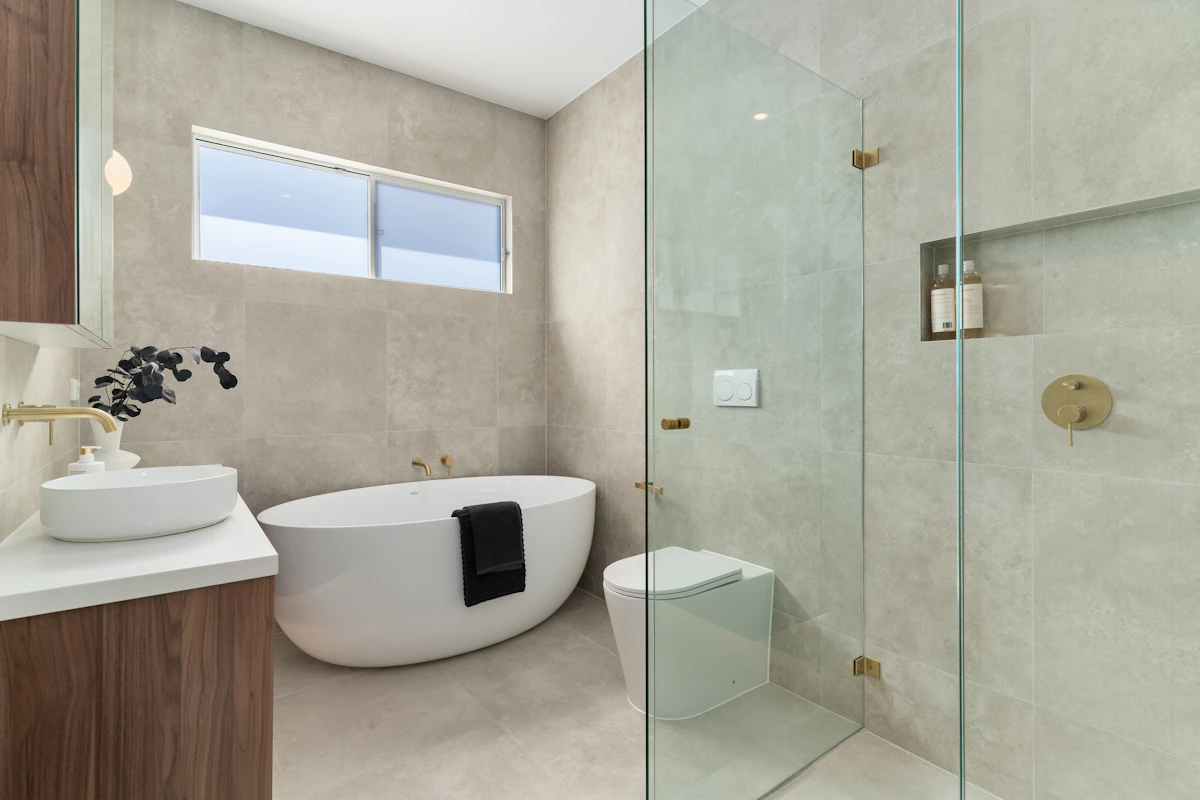 Contemporary bathroom interior
