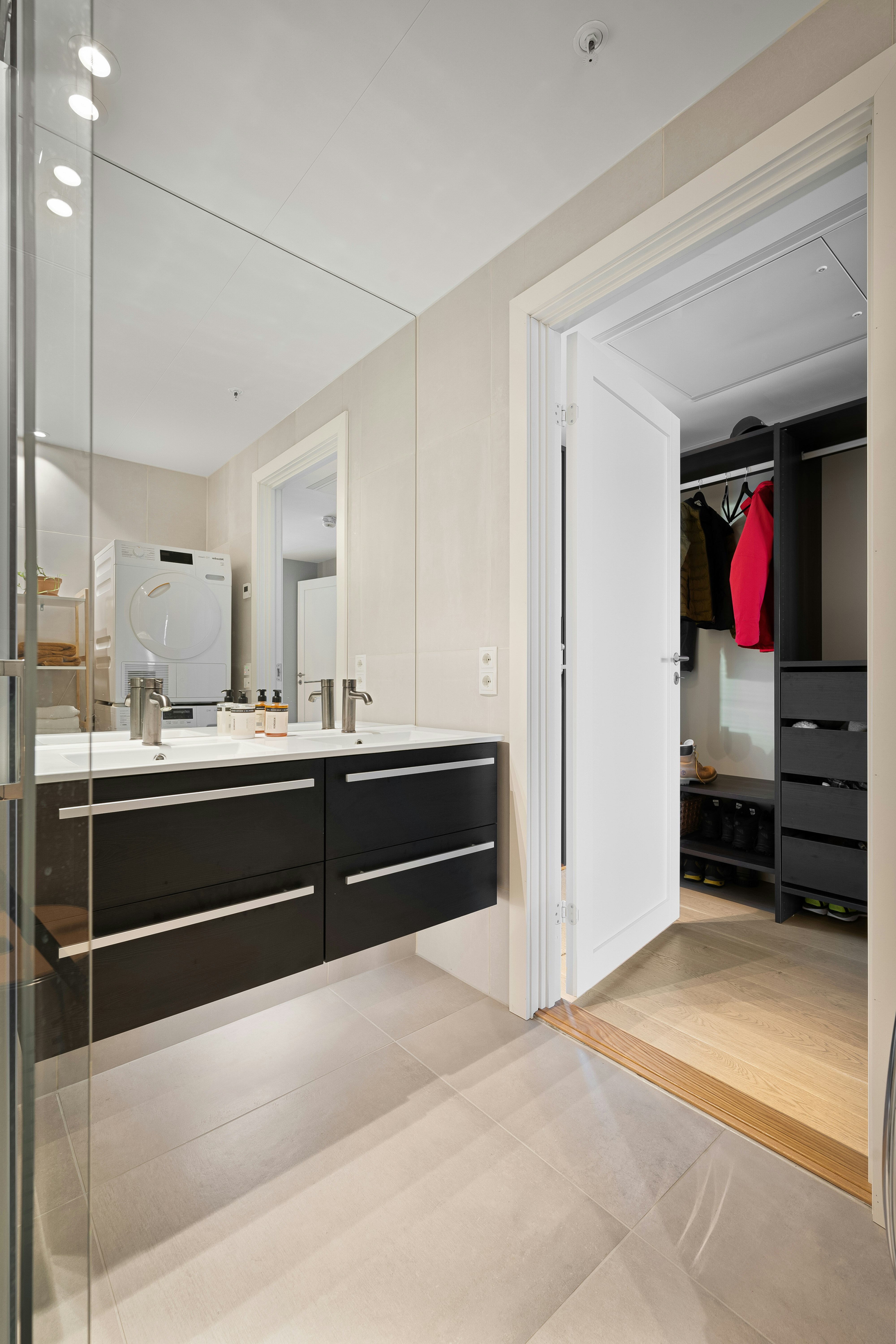 Photo by alextyson195