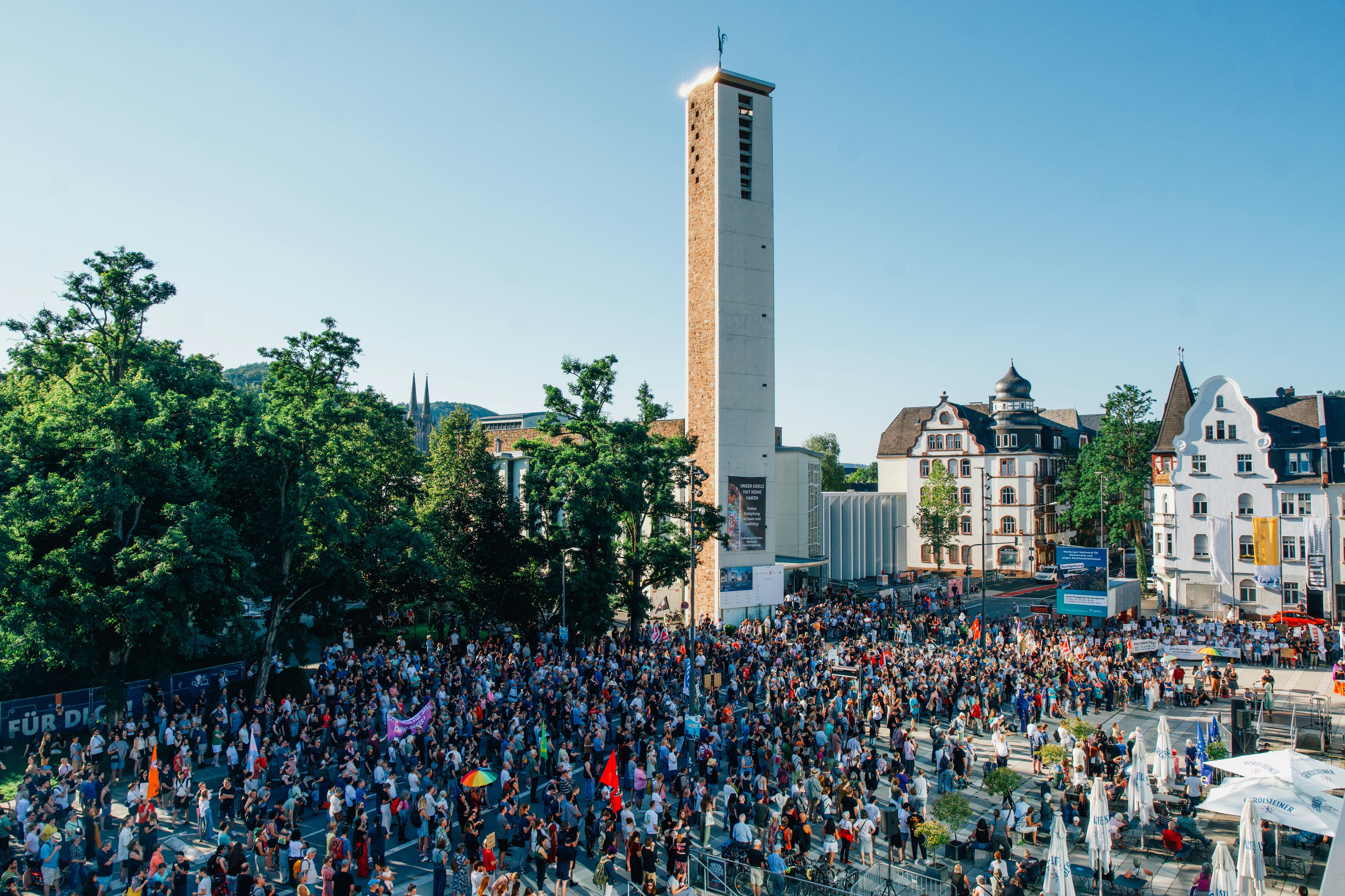 Image by Christian Lue via Unsplash