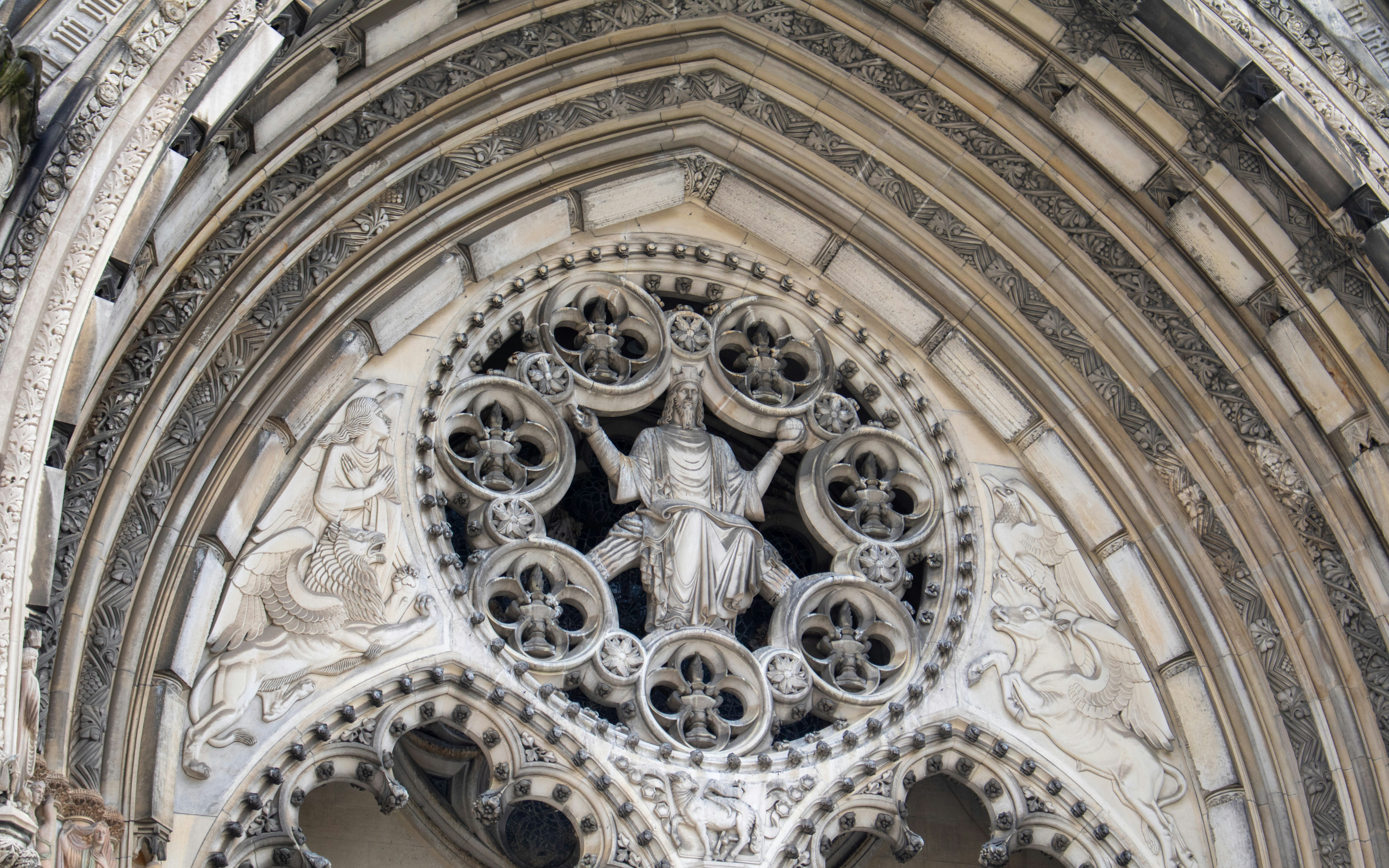 Photo by zoshuacolah