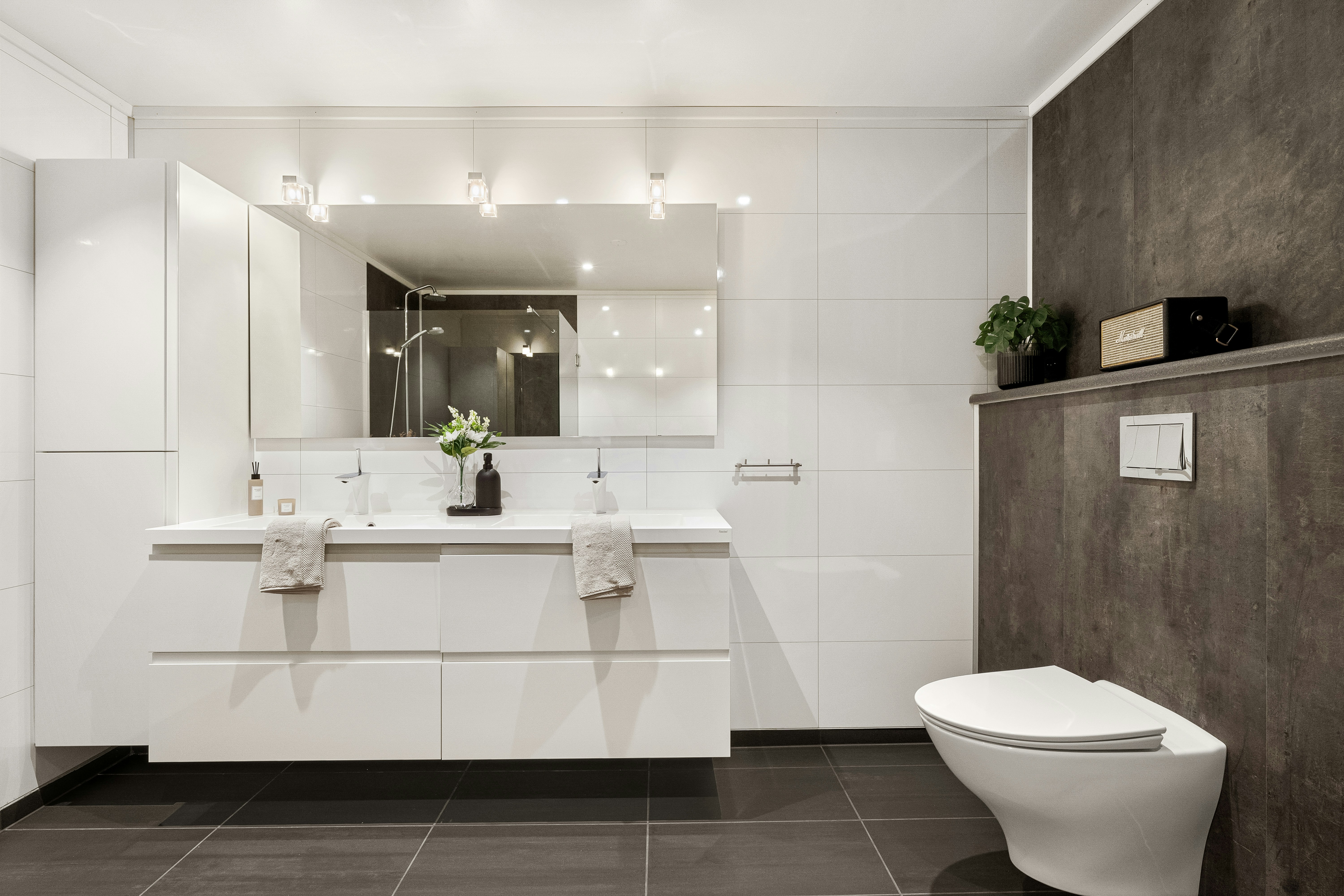 Photo by alextyson195