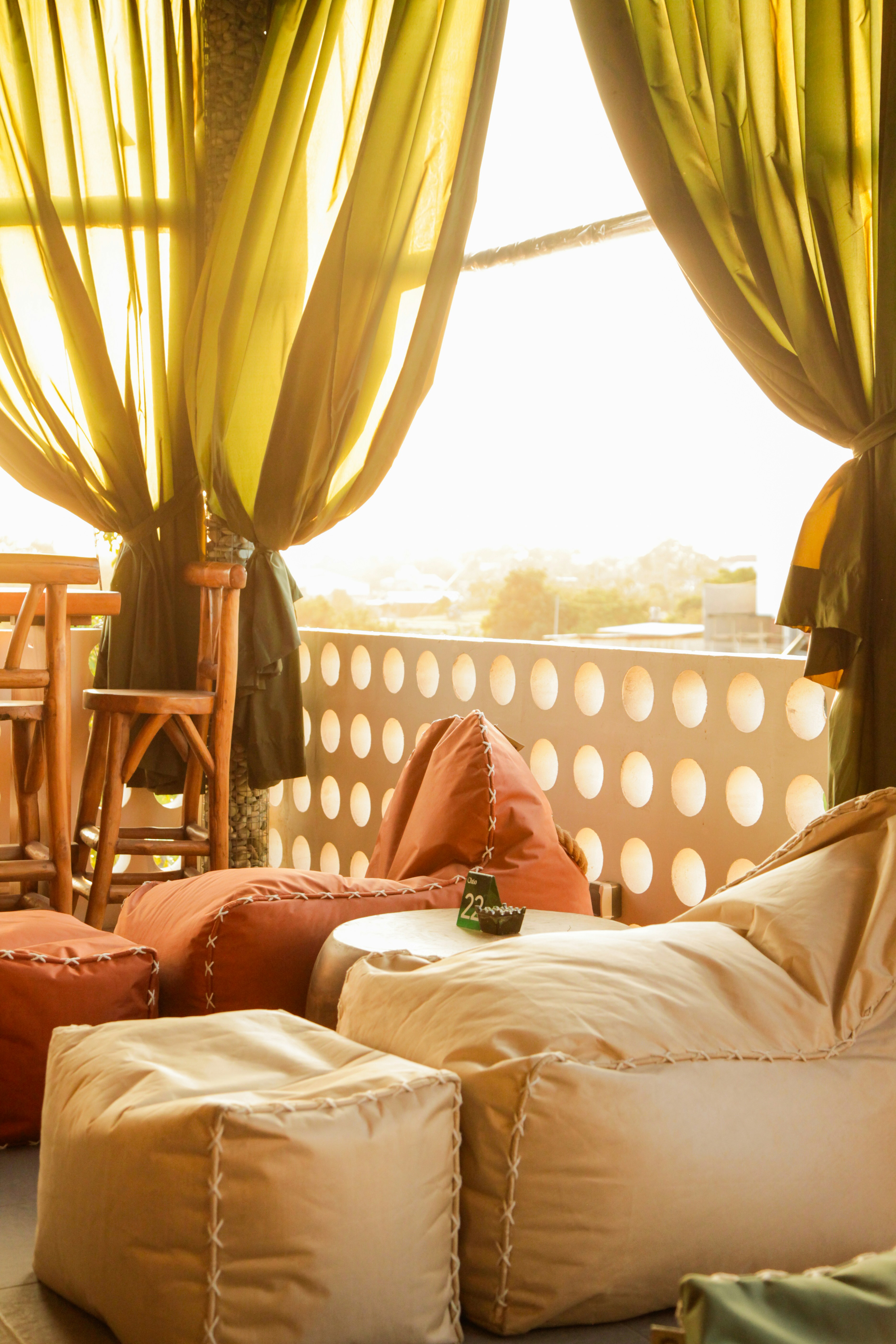 A living room filled with lots of furniture