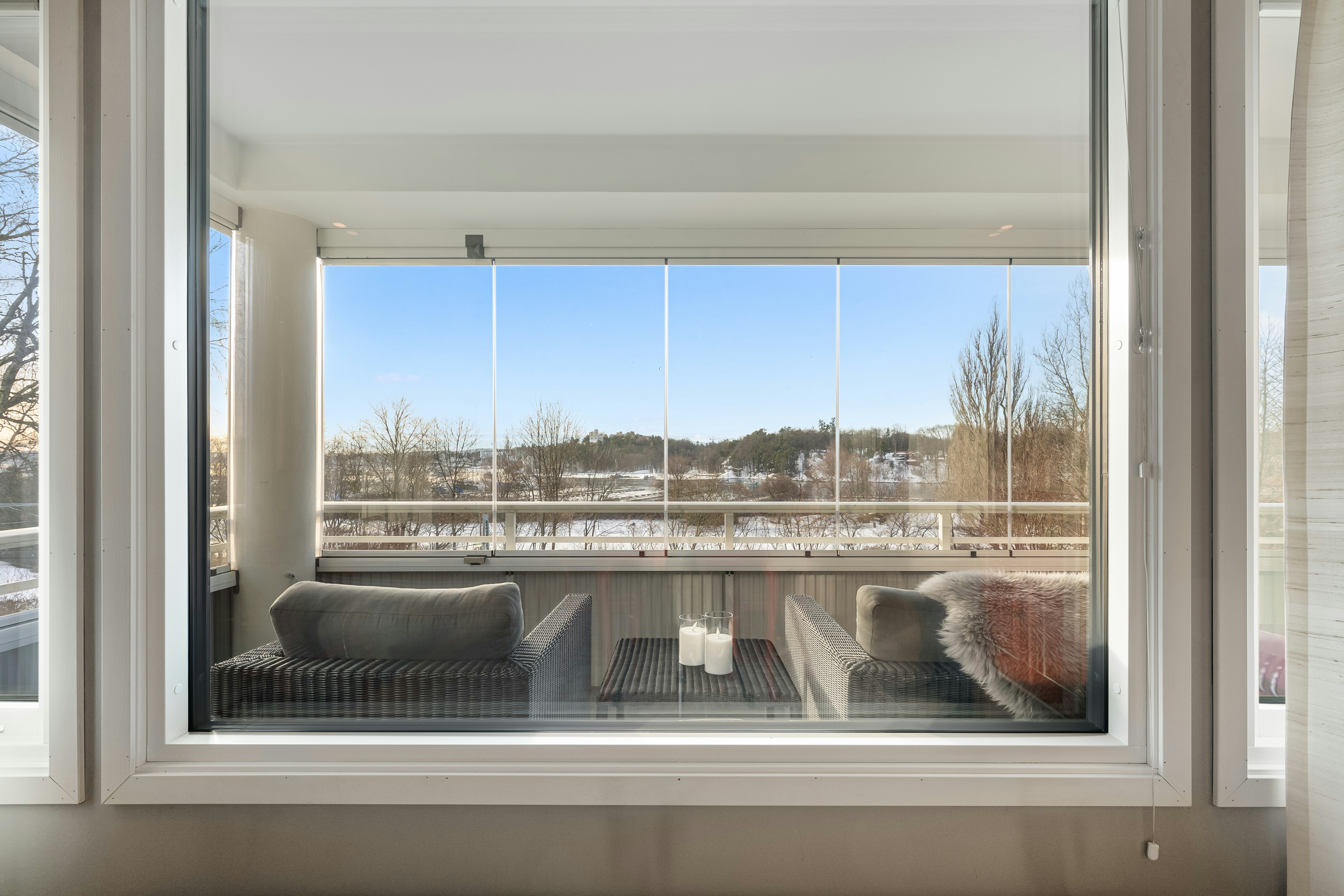 Mold-free living with double glass windows