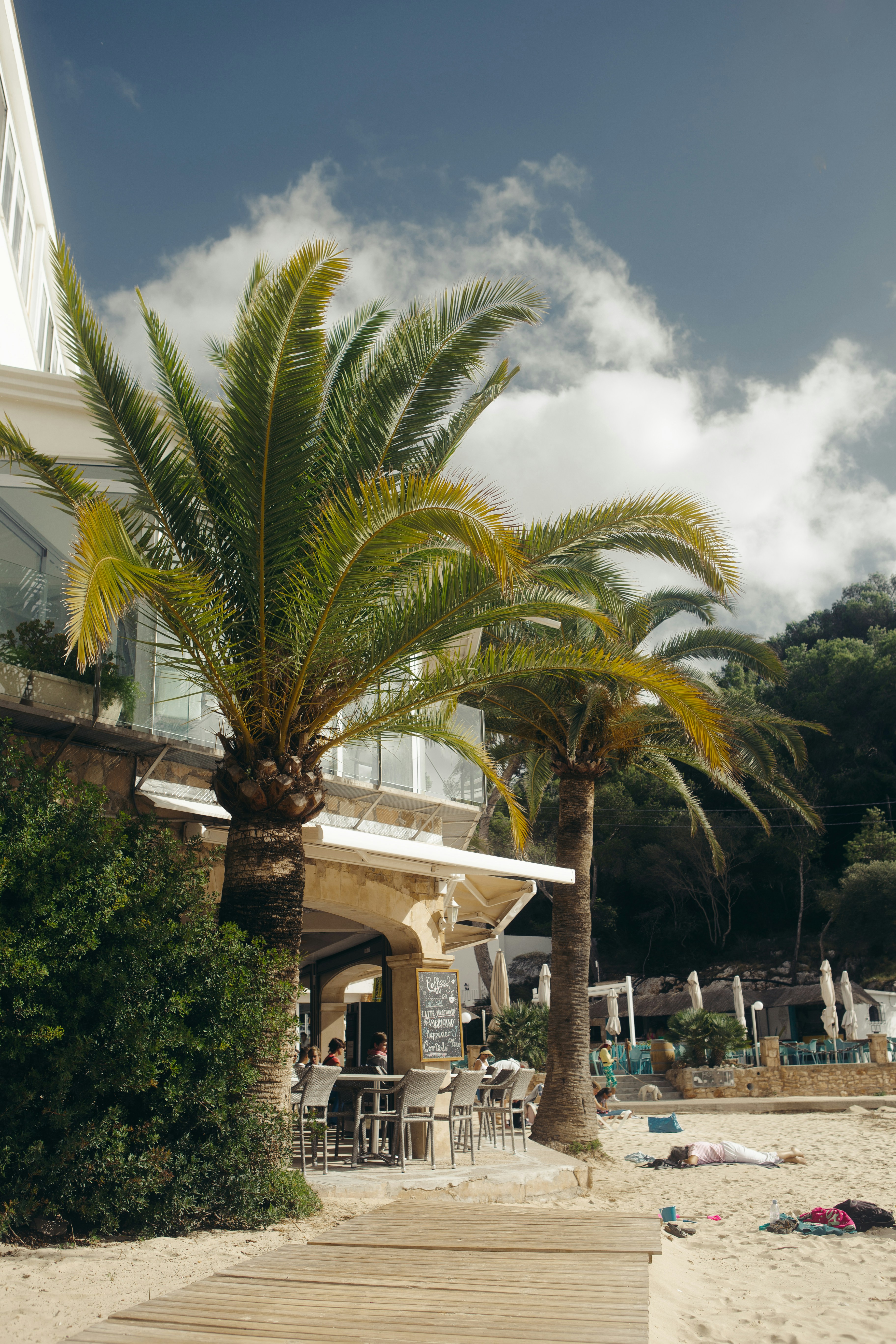 Photo by raymondpetrik