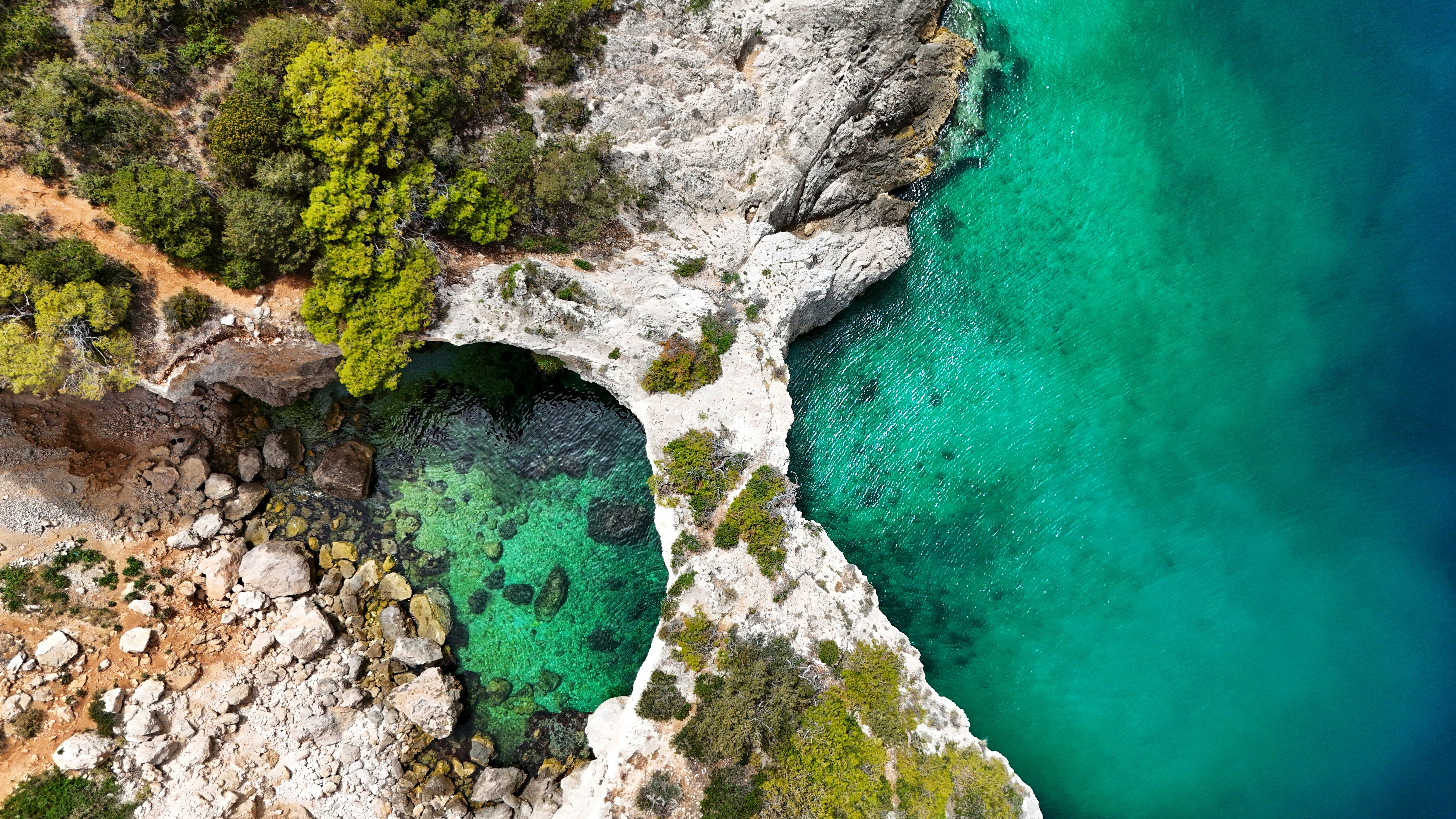 Photo by eliastsapaliaris