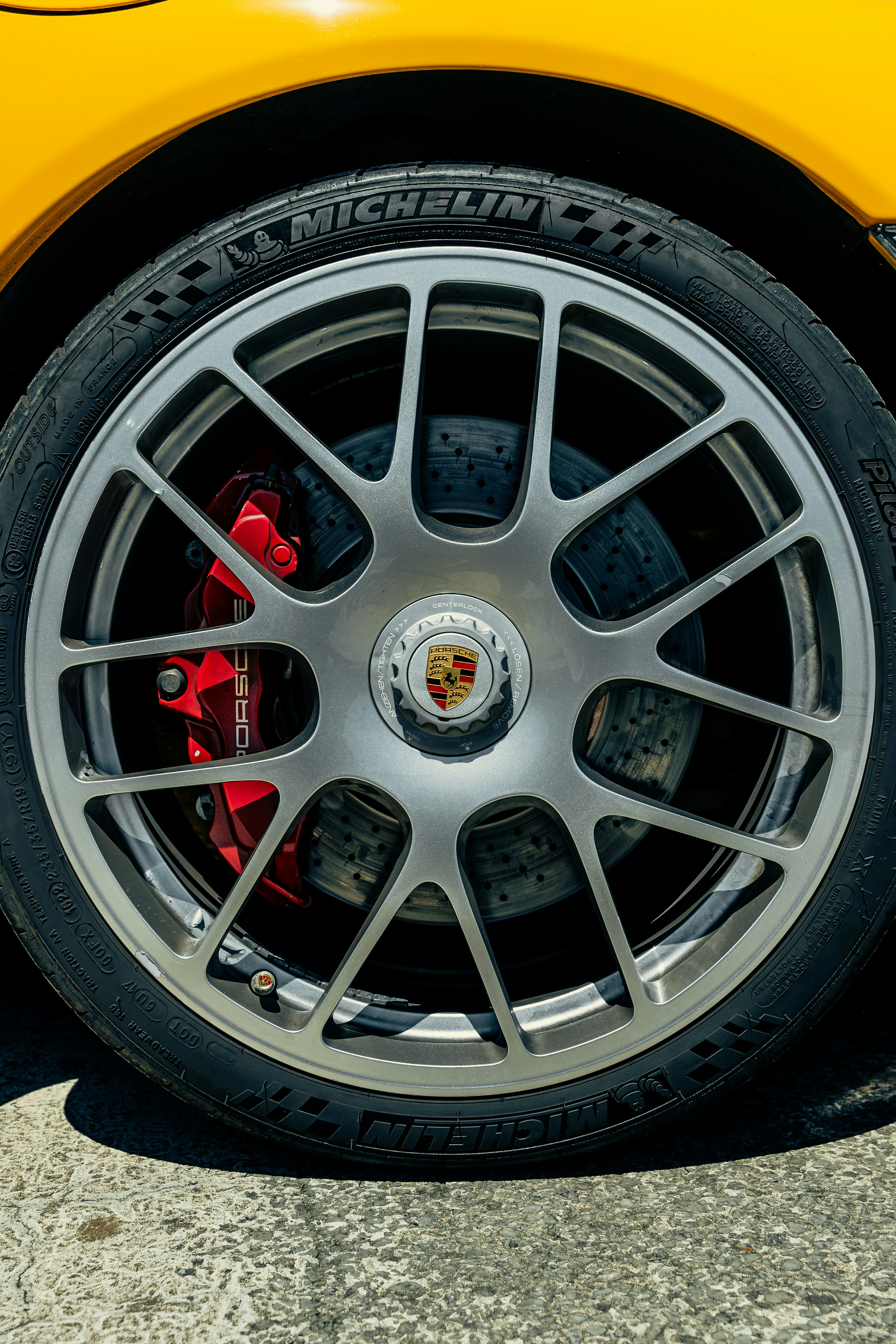 Photo by tiago_f_ferreira