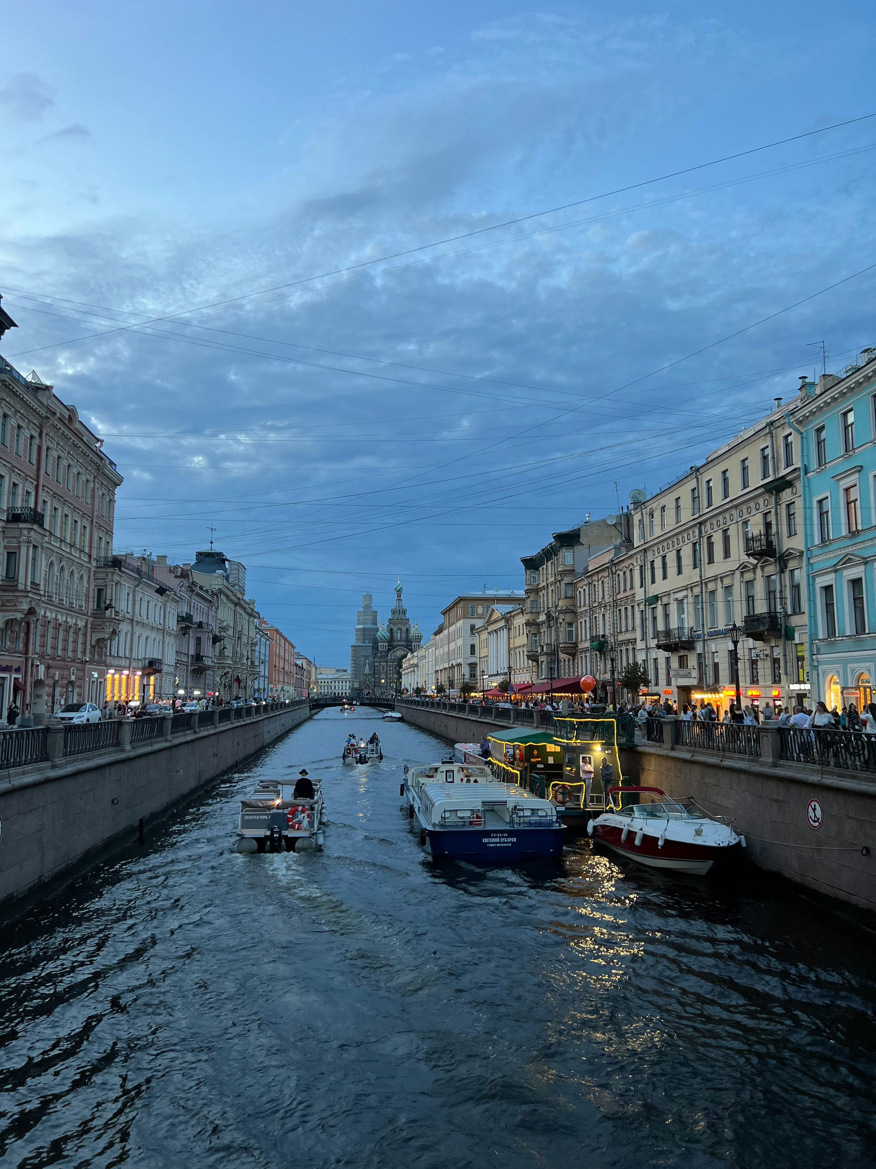 Photo by fargol_khoshbin